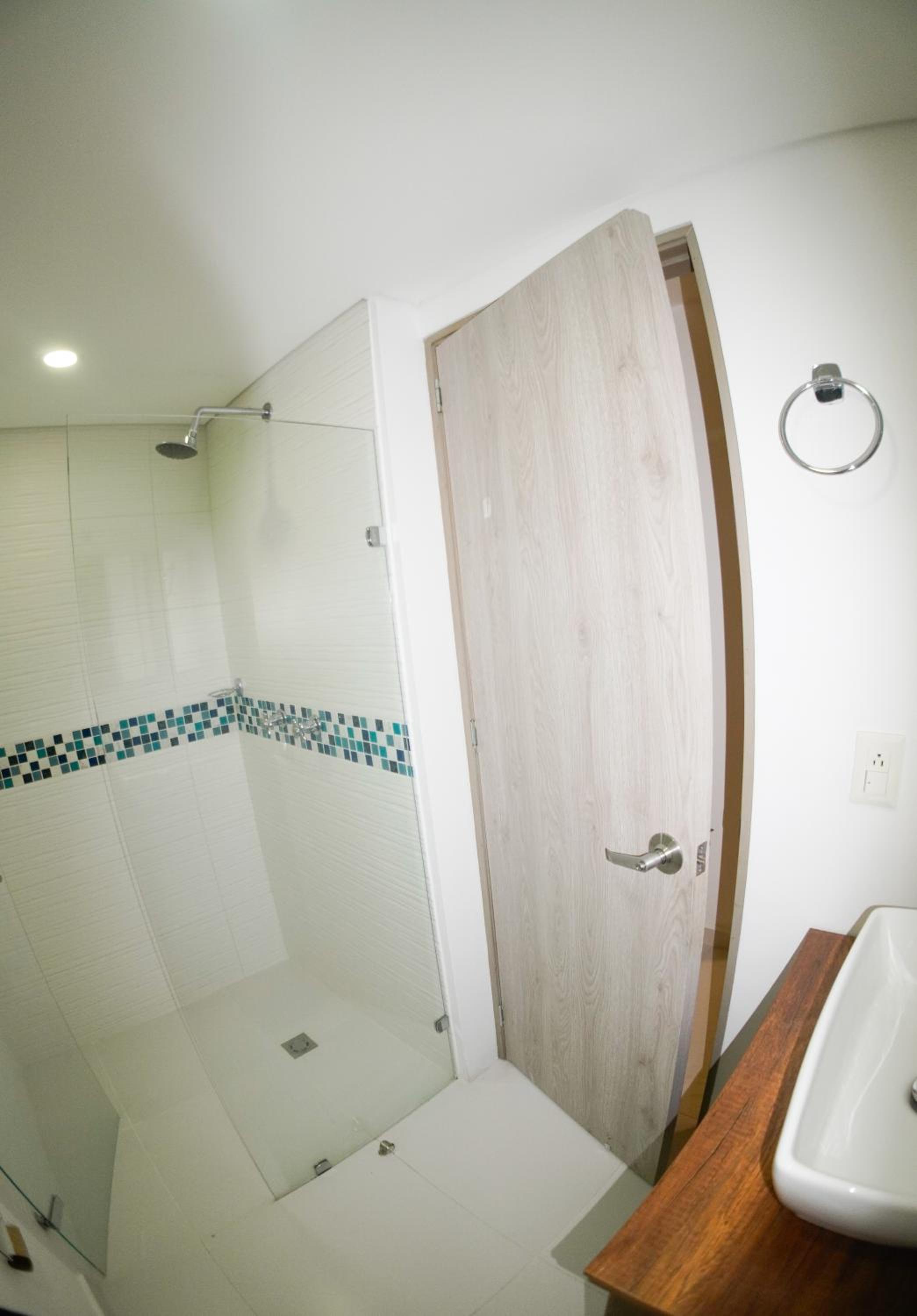 2BR Bright & Cozy - Nature Views & Sounds
