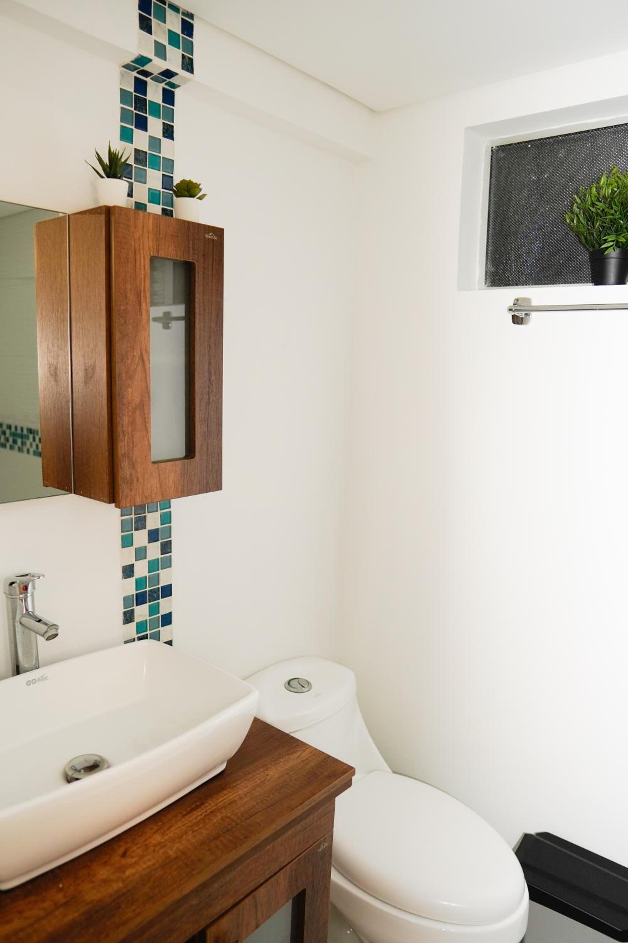 2BR Bright & Cozy - Nature Views & Sounds