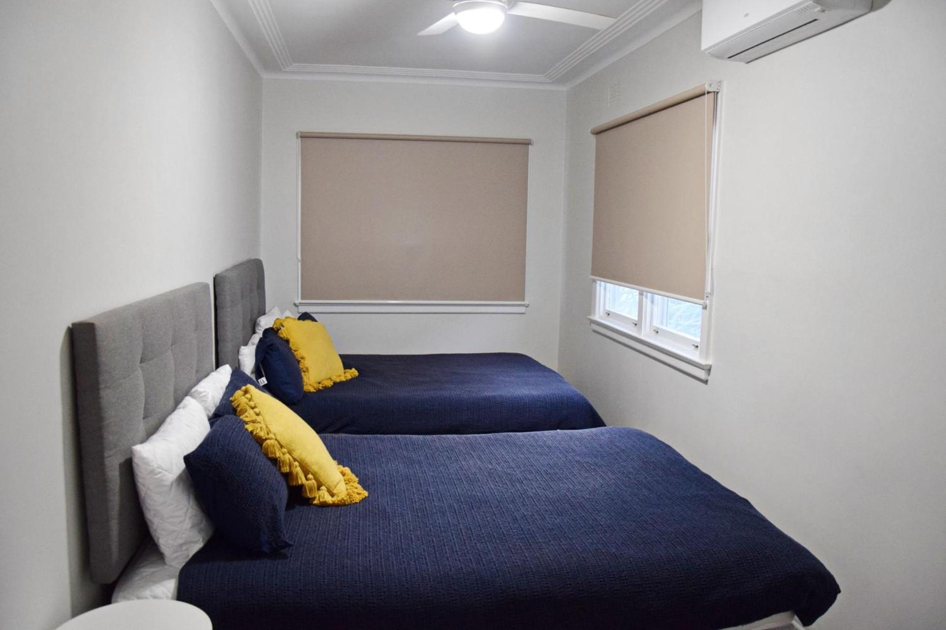 Beach House 24 Gregory Street - Bring your own linen