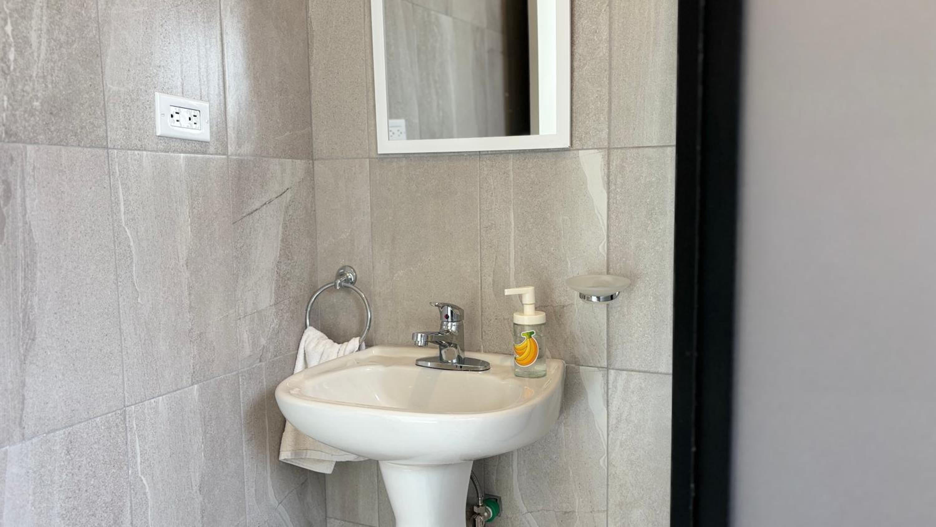 Oasis boutique condominios in Juarez view 3