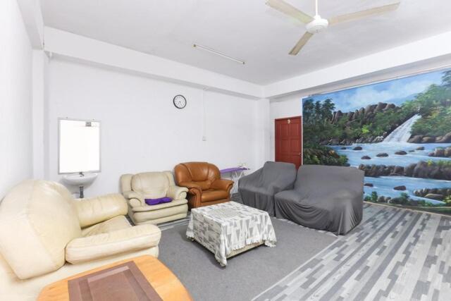 Hotel & Homestay Four Friends Tanah Merah, Kelantan, Tanah Merah - 12