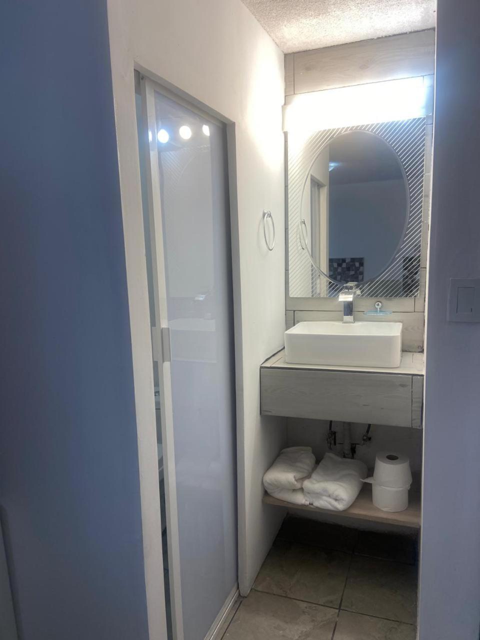 Suite colonia privada photo 4