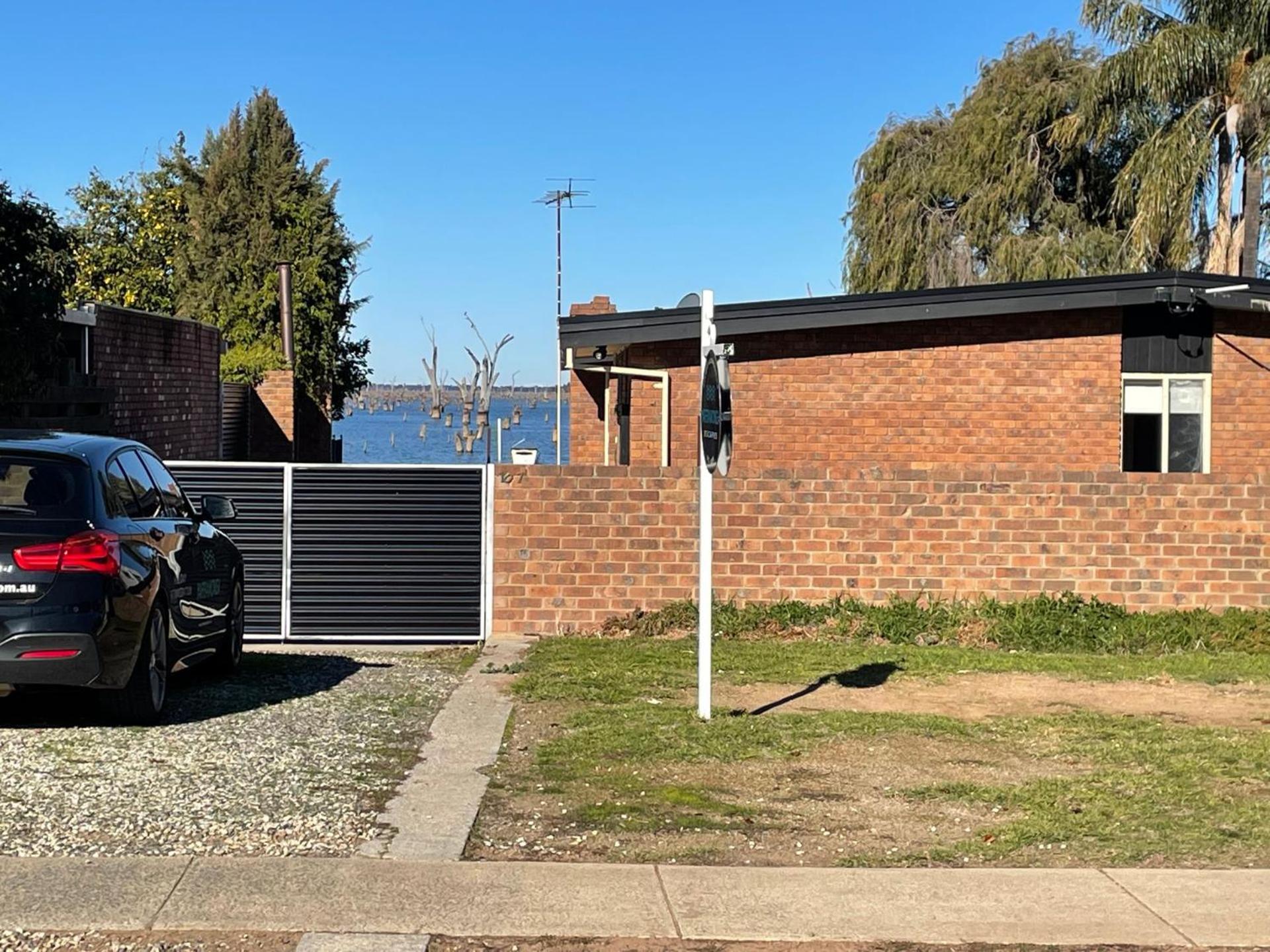 Waterside Mulwala view 5