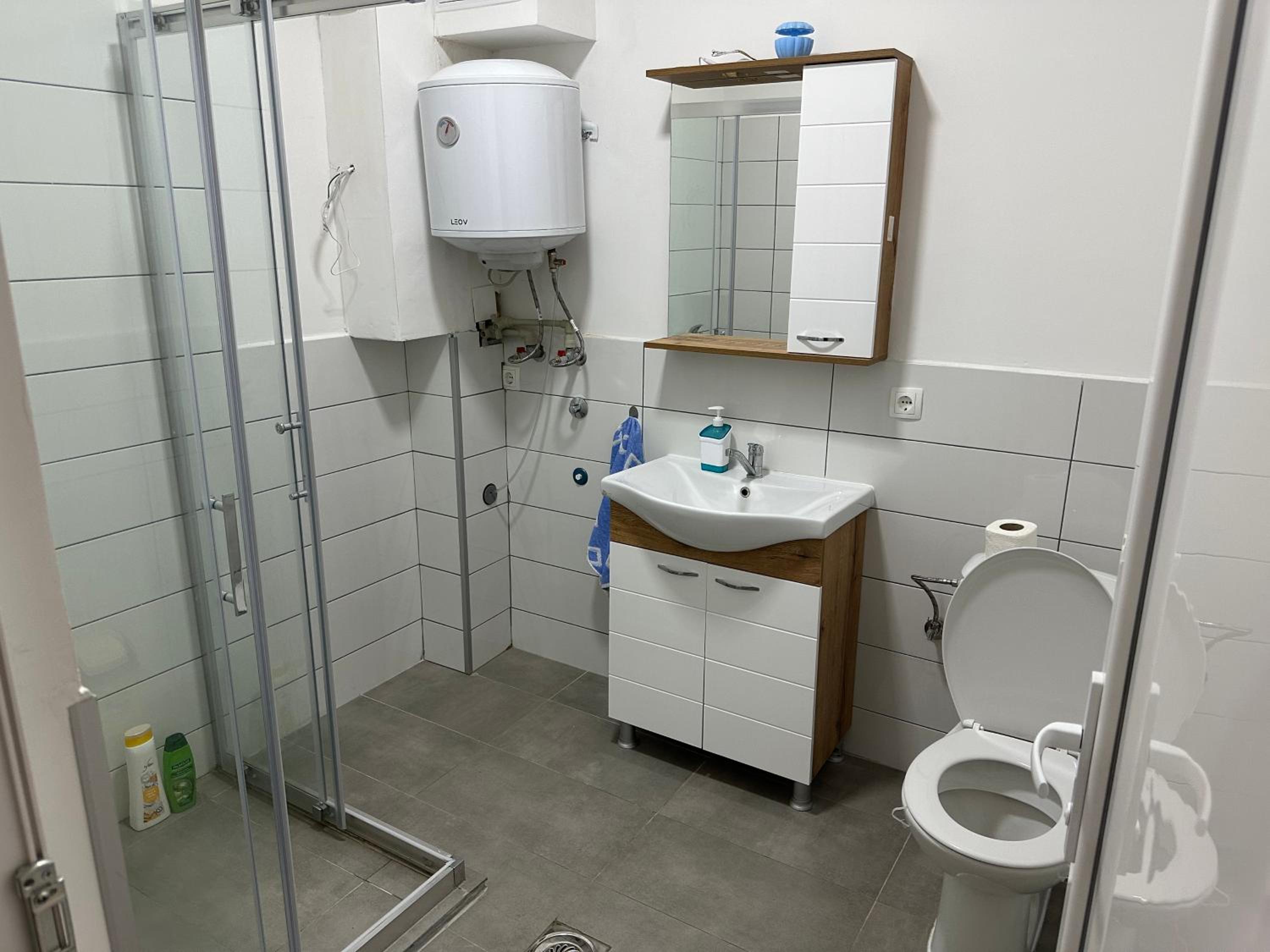 Vesna Lake Apartments