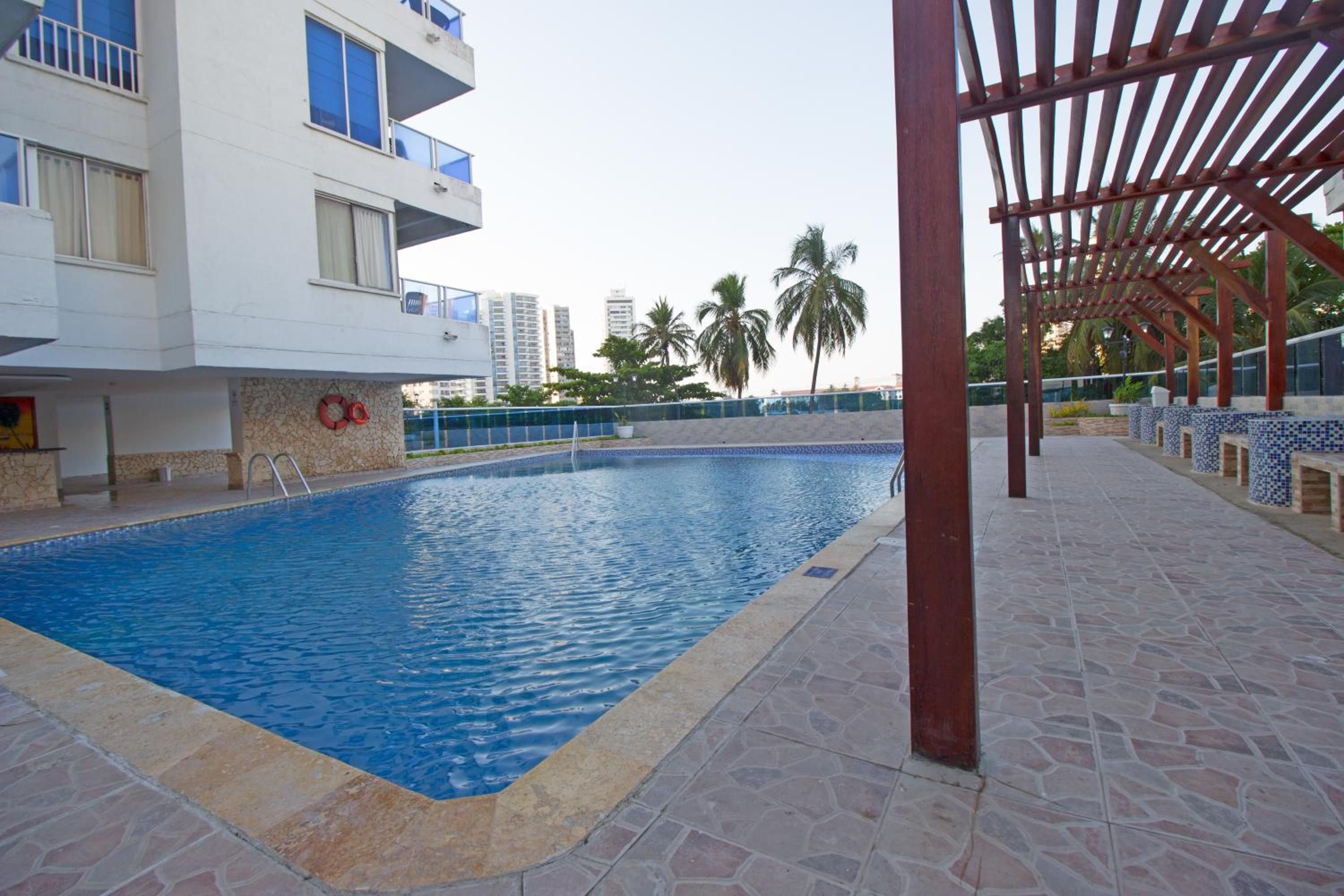 Riviera Beach - Livin Colombia