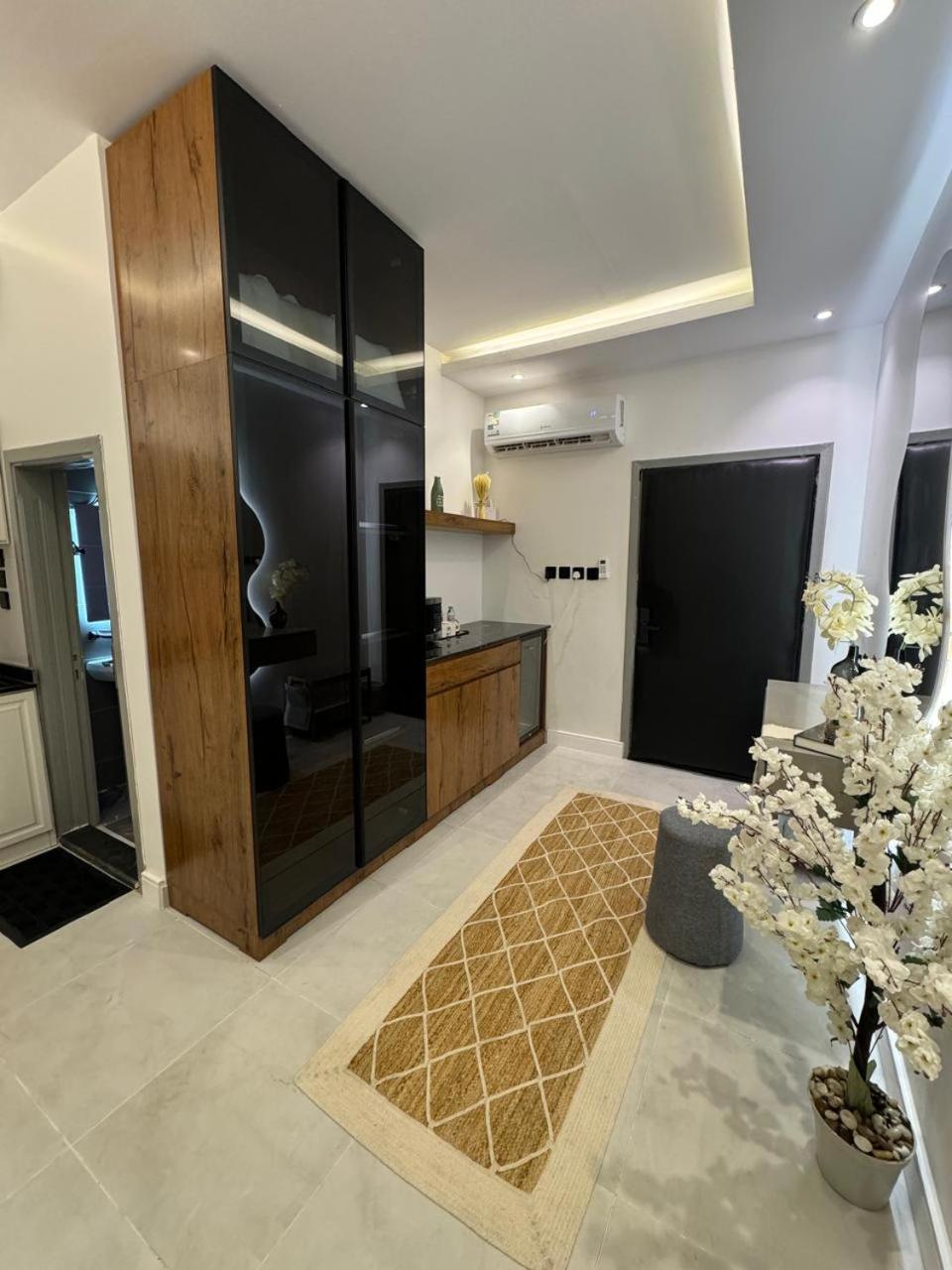 SAS Residence