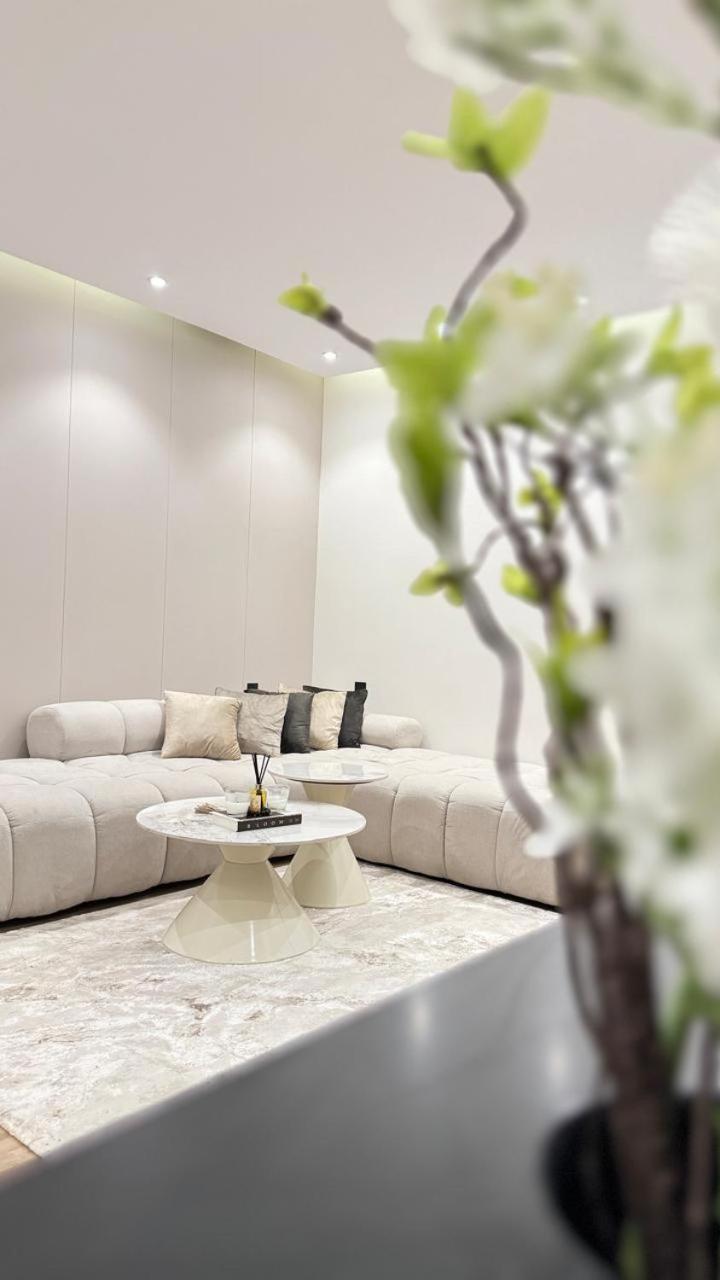 SAS Residence