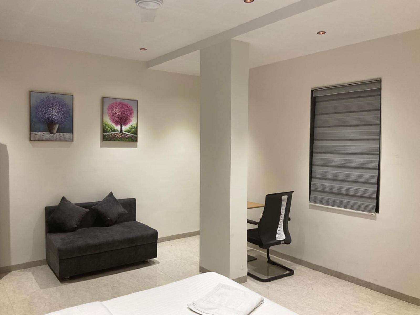 Hotel Govind Regency