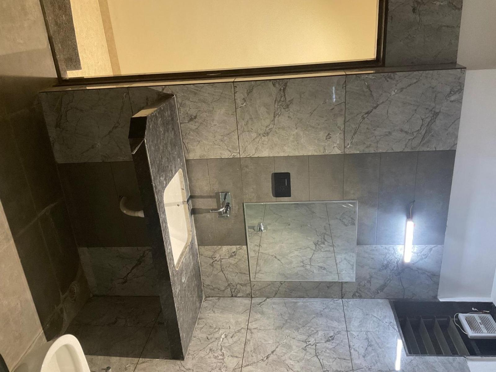 Hotel Govind Regency