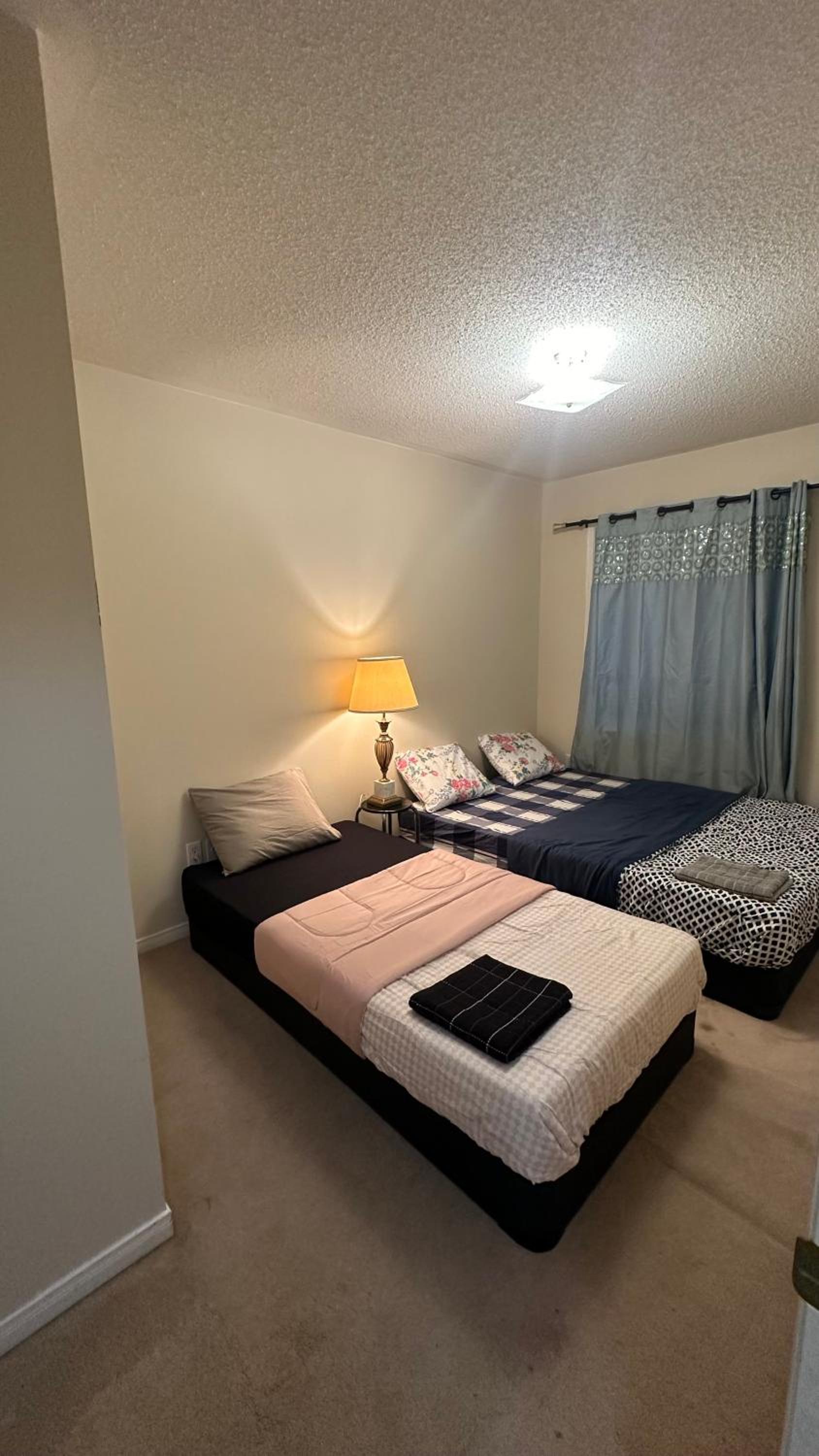 Best Location In Brampton for 3- Walking distance to Chalo Freshco, Bus Stop, Shopping!!!