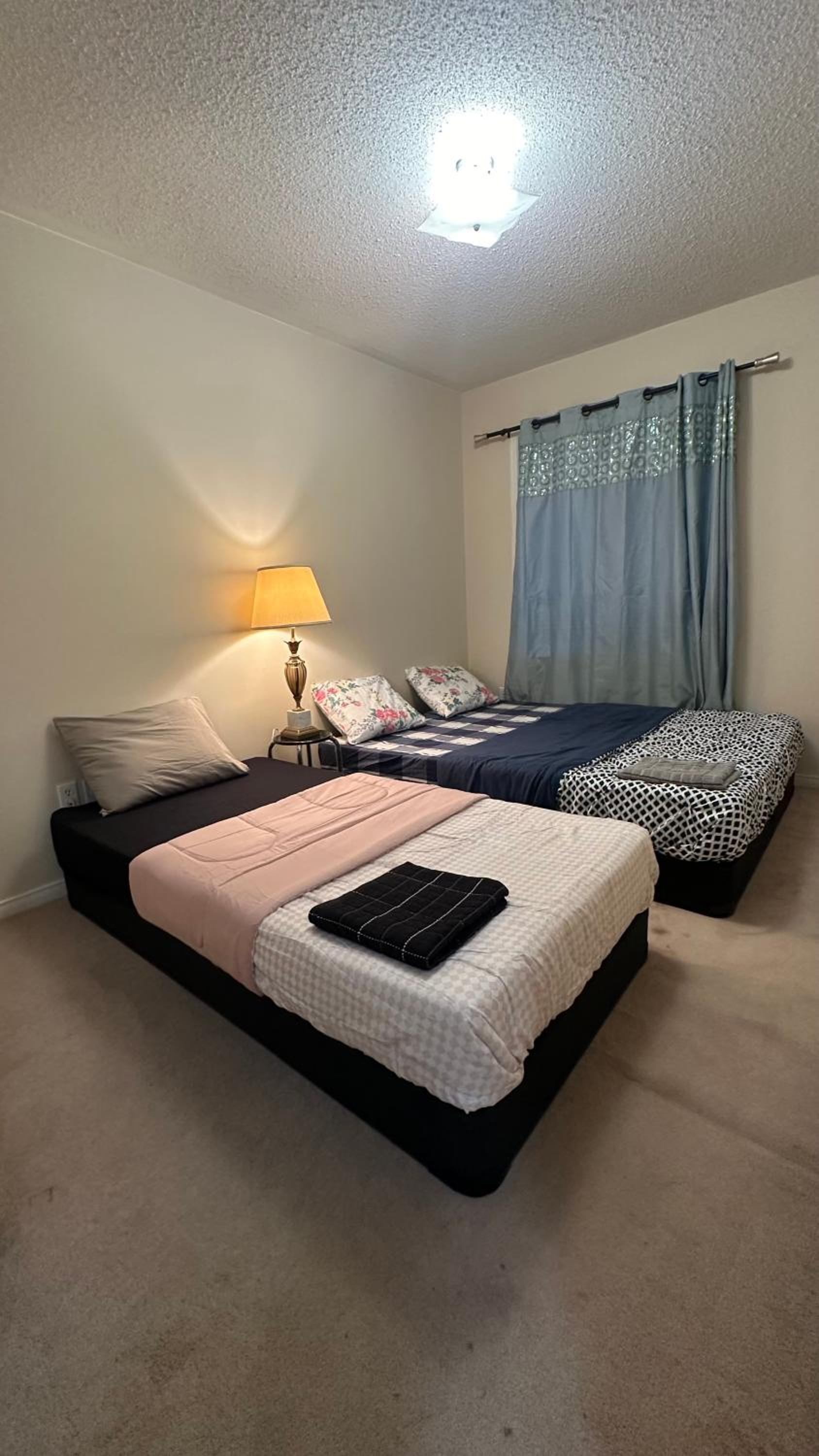 Best Location In Brampton for 3- Walking distance to Chalo Freshco, Bus Stop, Shopping!!!