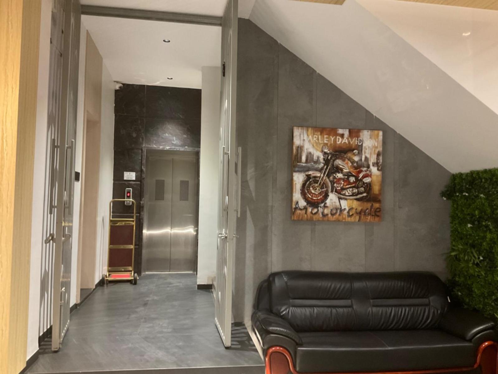 Hotel Govind Regency