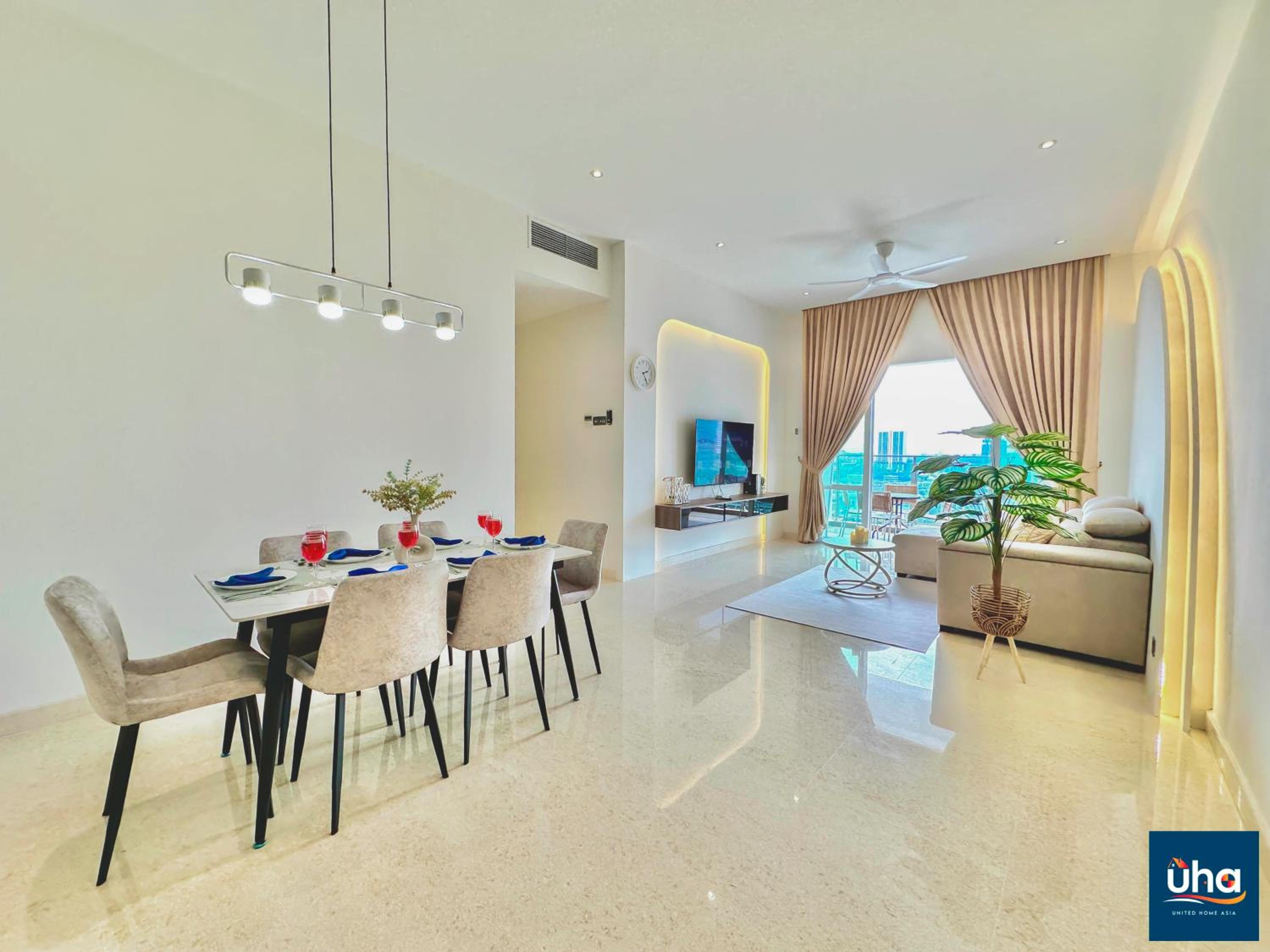 TriTower Residence By RR JBcity