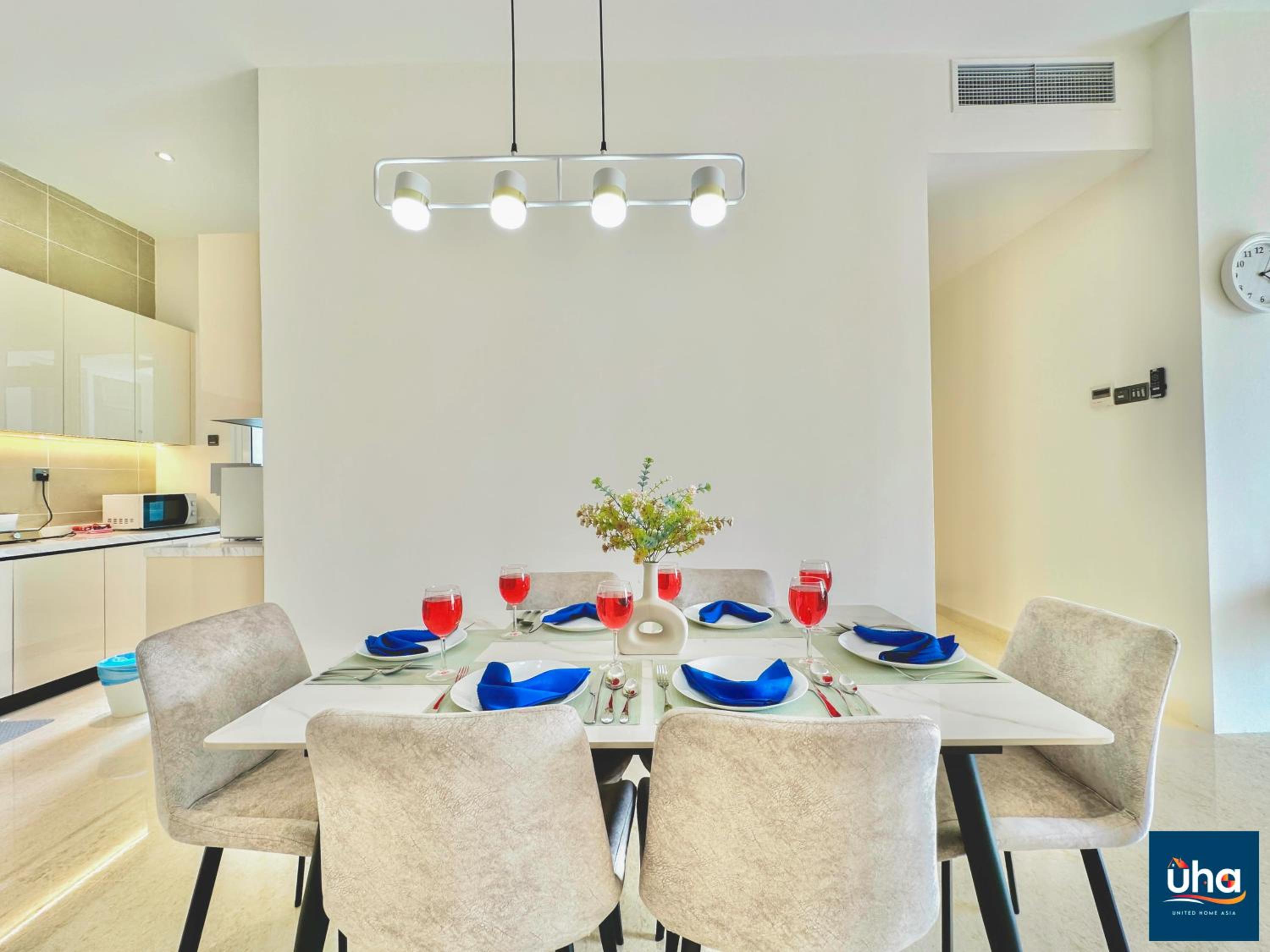 TriTower Residence By RR JBcity