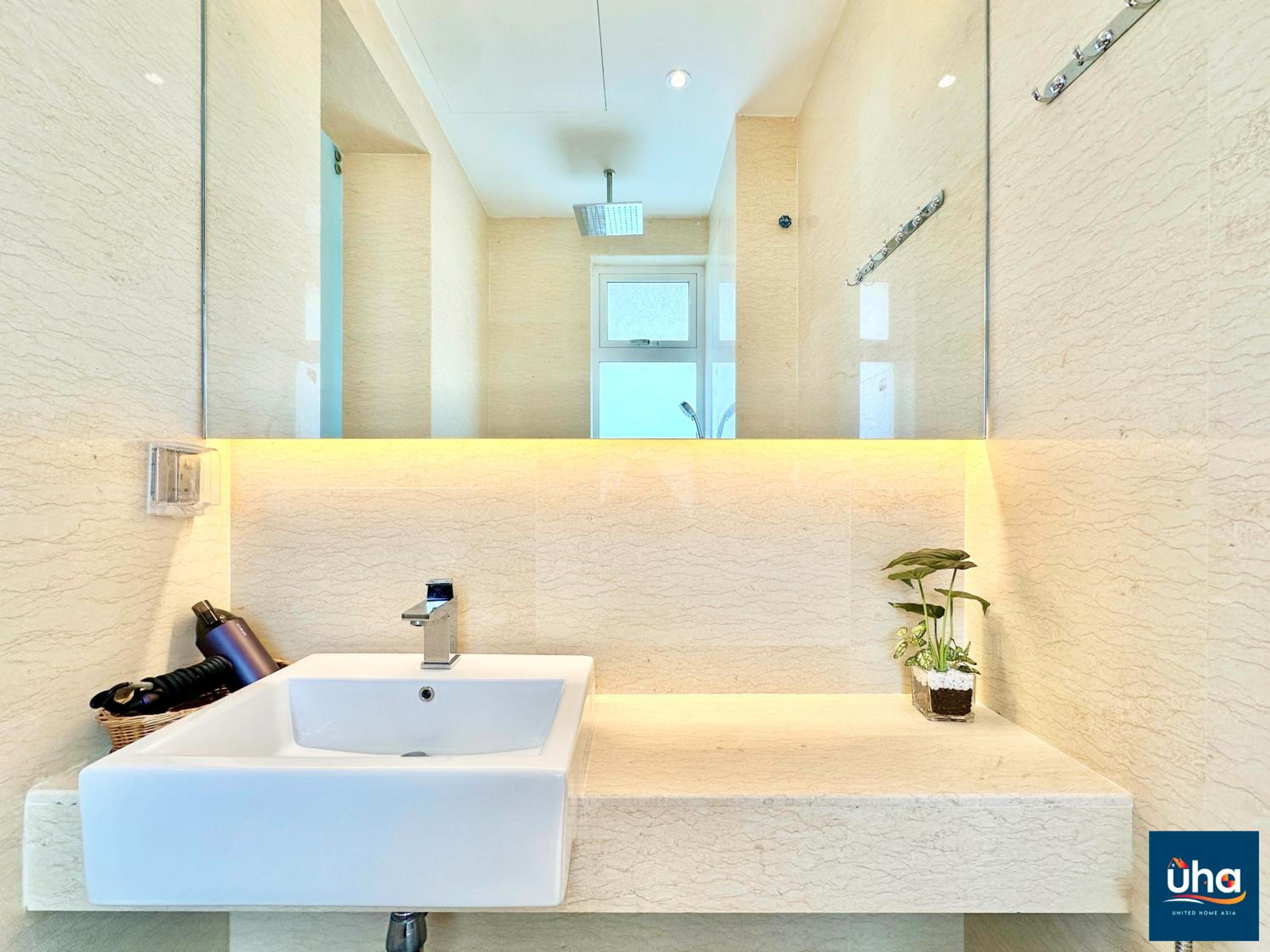 TriTower Residence By RR JBcity