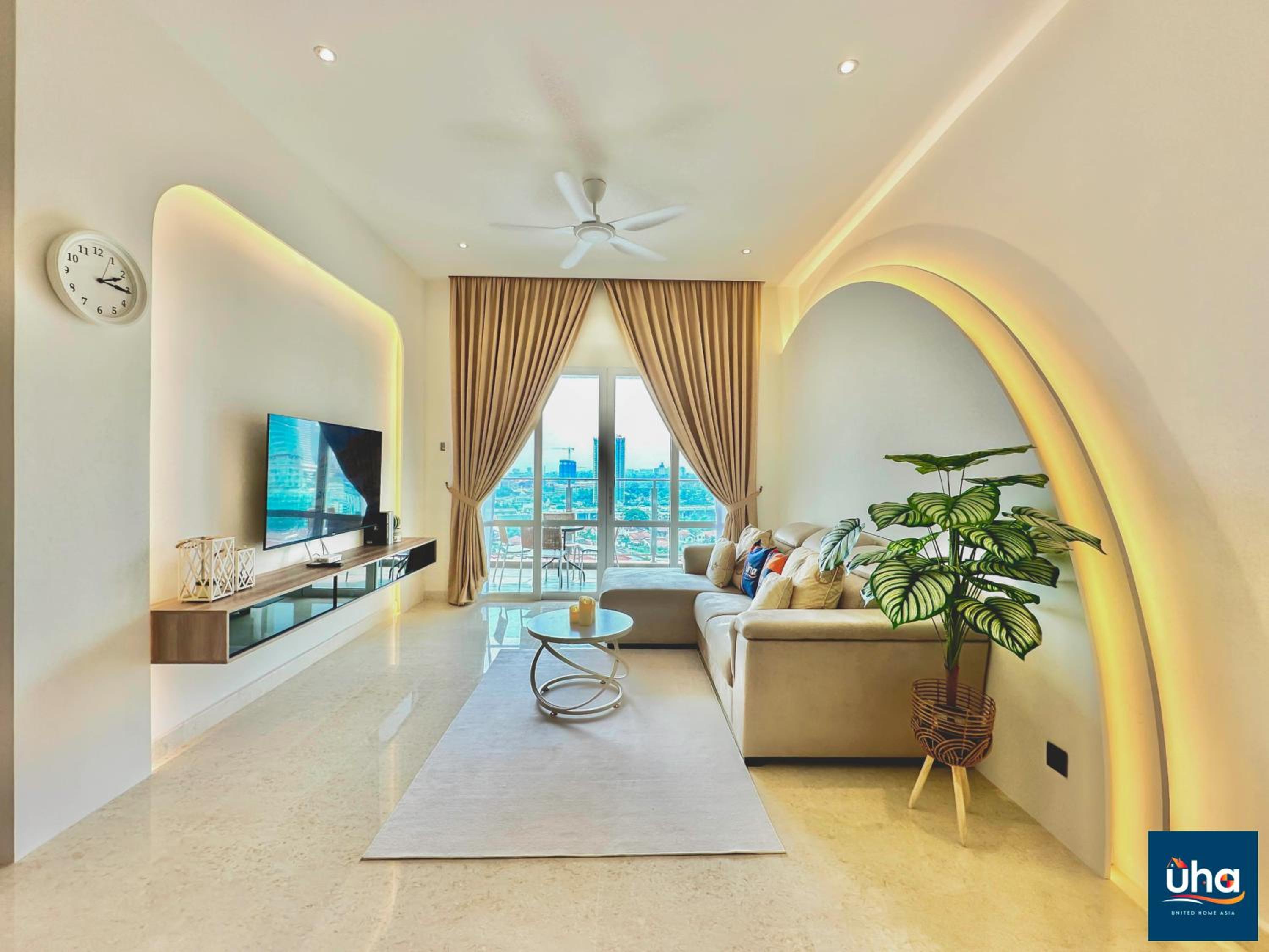 TriTower Residence By RR JBcity