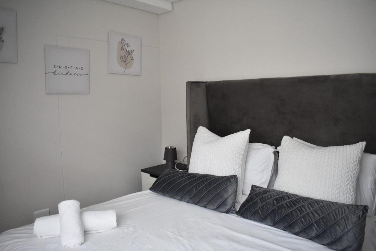 Umhlanga Dreamy Millennial view 2