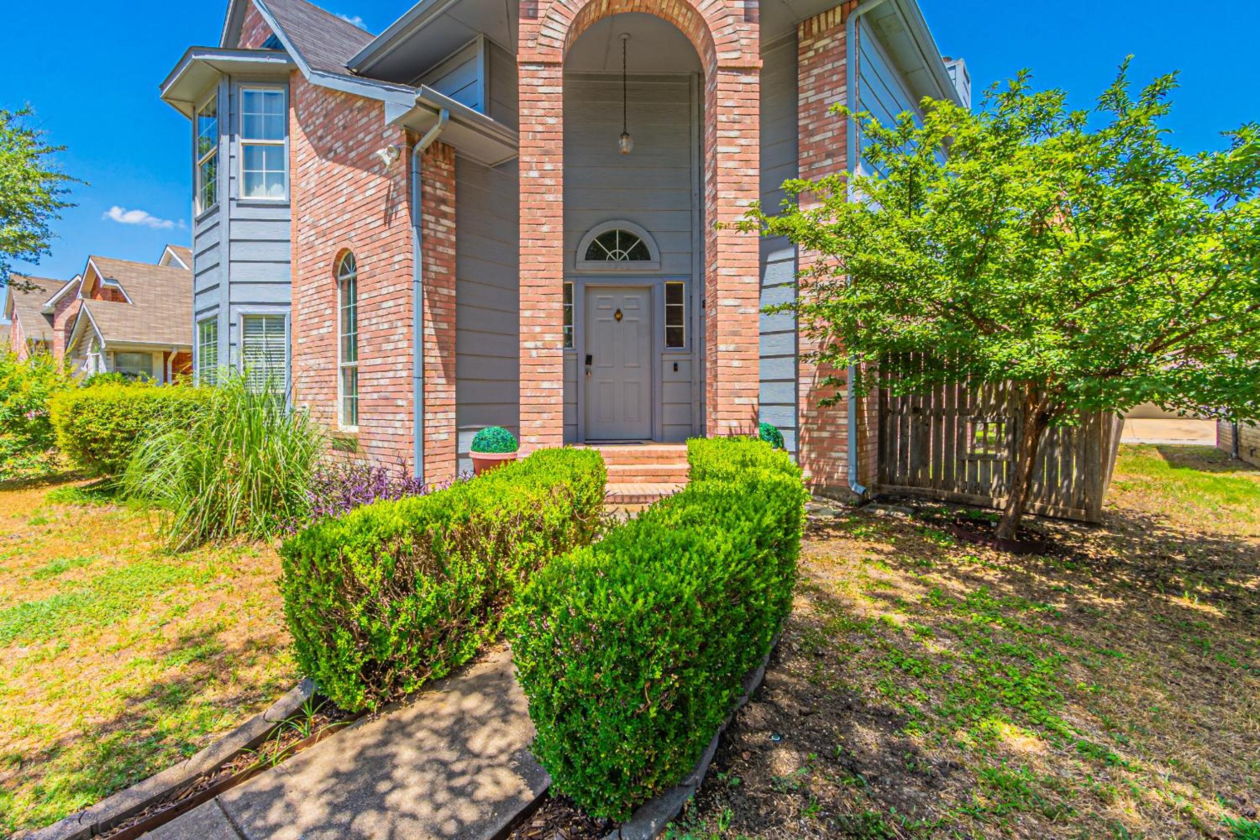 Frisco Retreat by The Star & Toyota Stadium! view 4