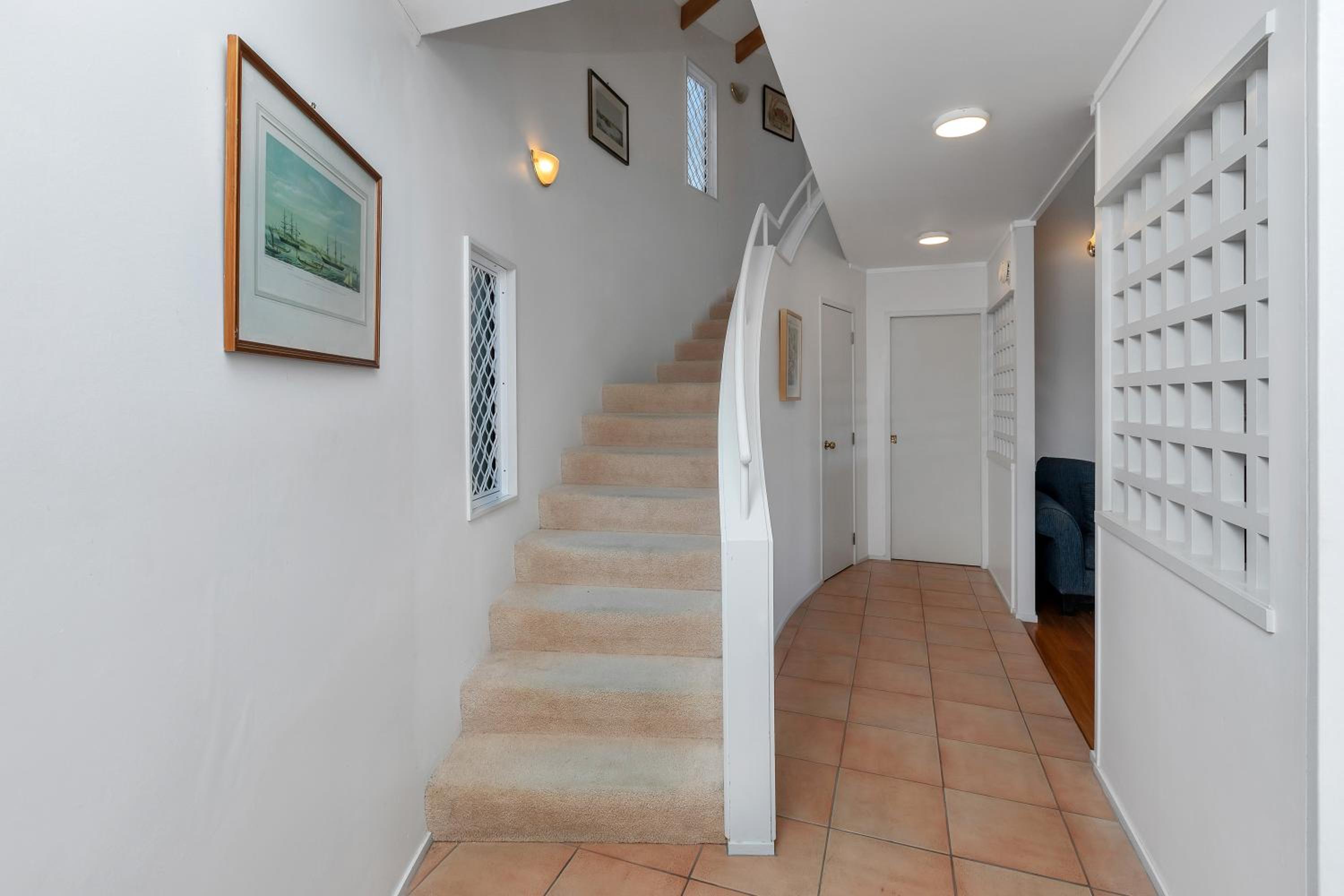 Greenways - Russell Holiday Home