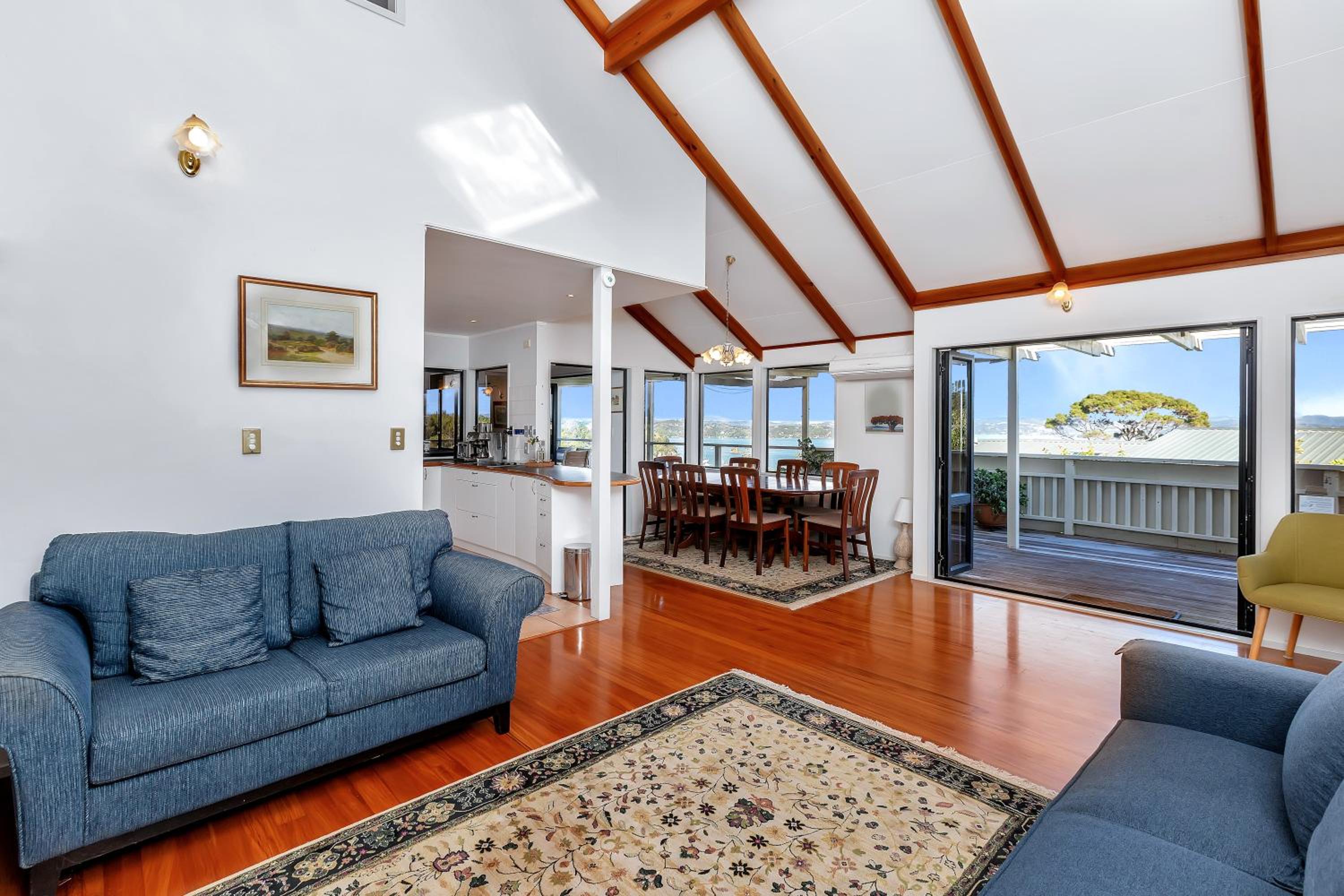 Greenways - Russell Holiday Home