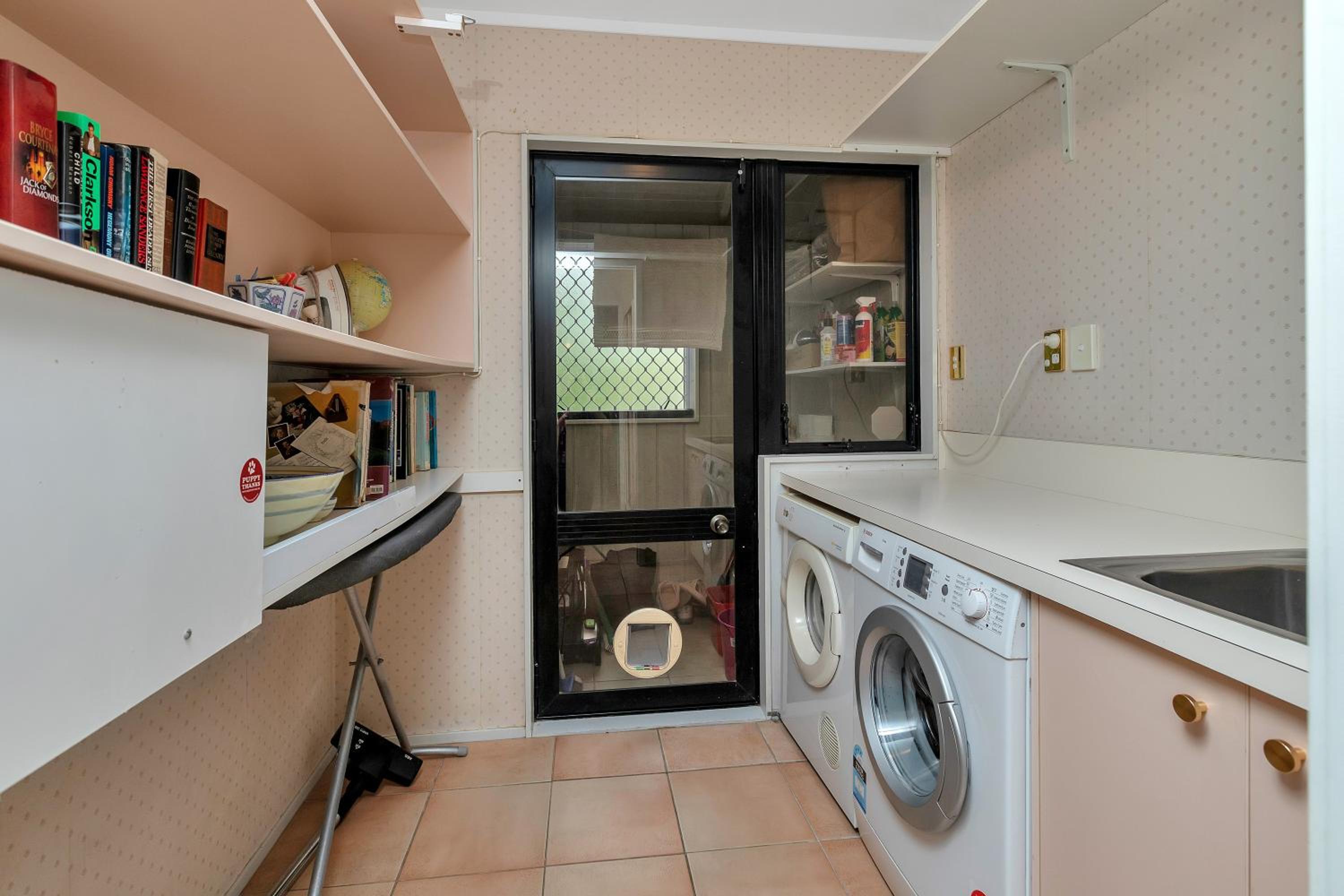Greenways - Russell Holiday Home