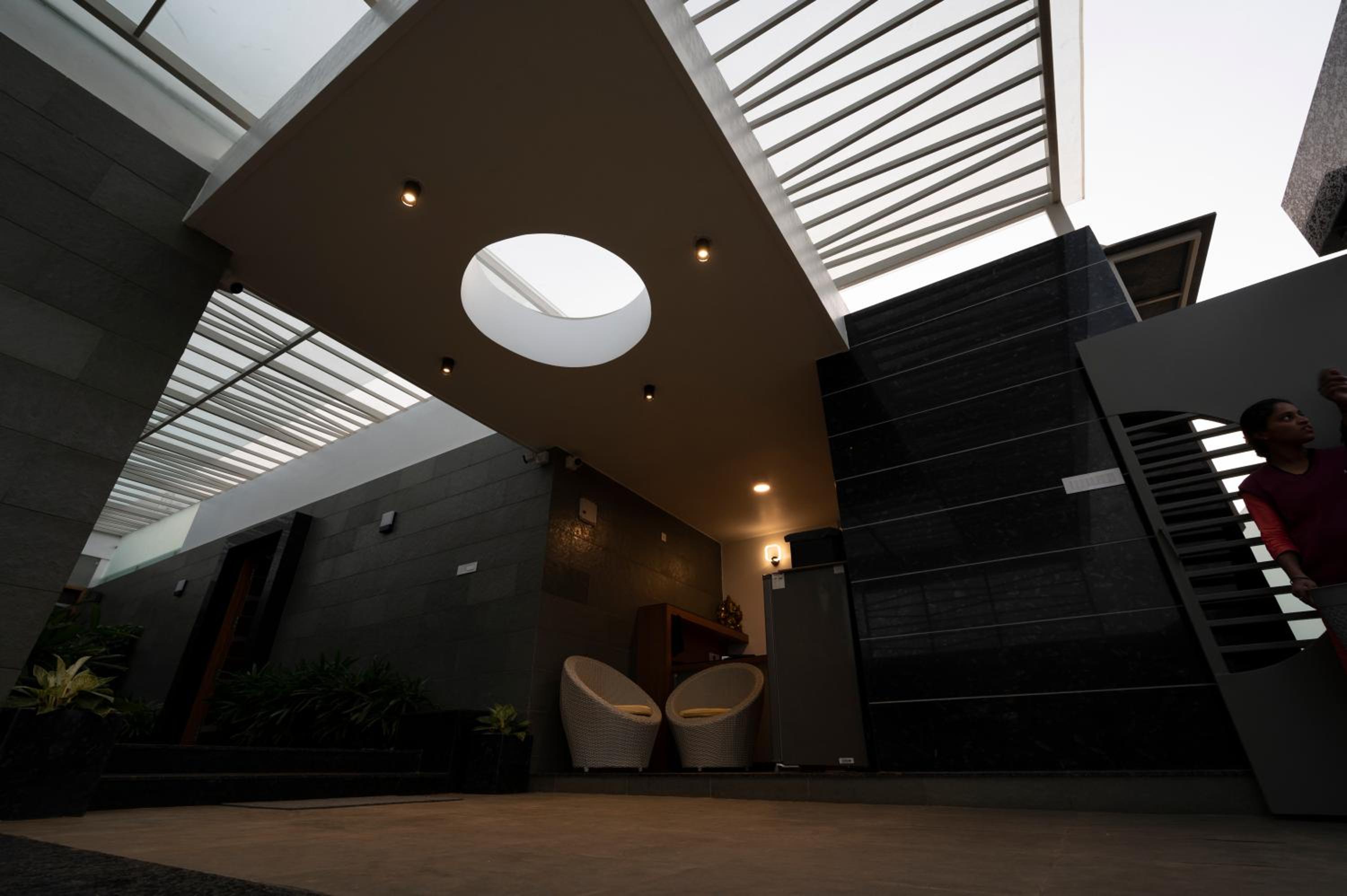 S R Private Residence view 3