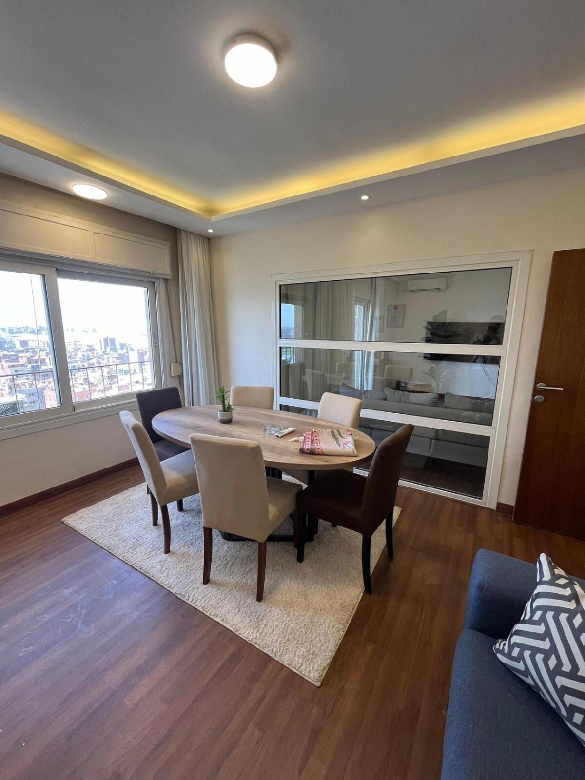 Condo Nile view modern