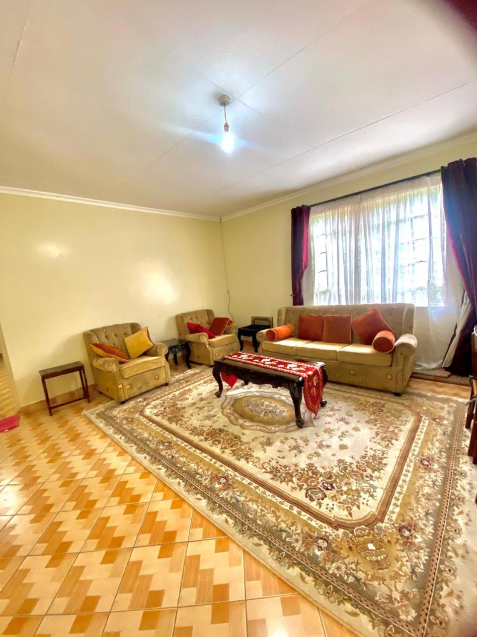 Sungura Farmhouse