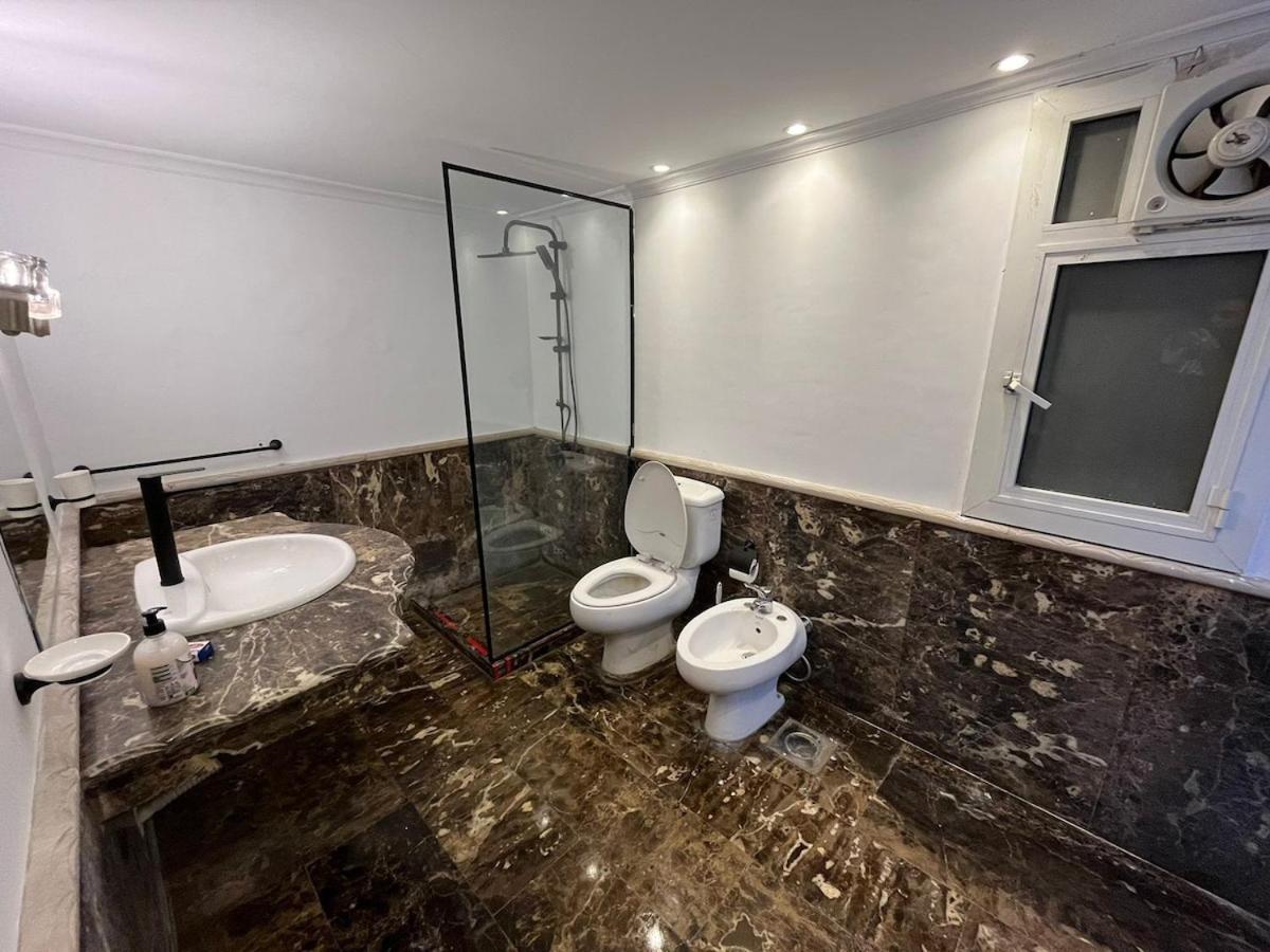 Royal Nile view 4BR