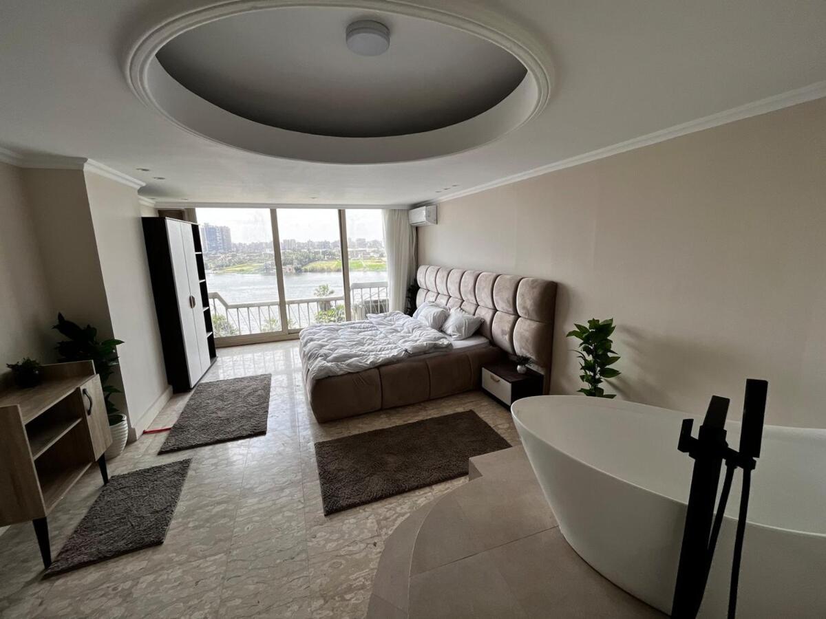 Royal Nile view 4BR
