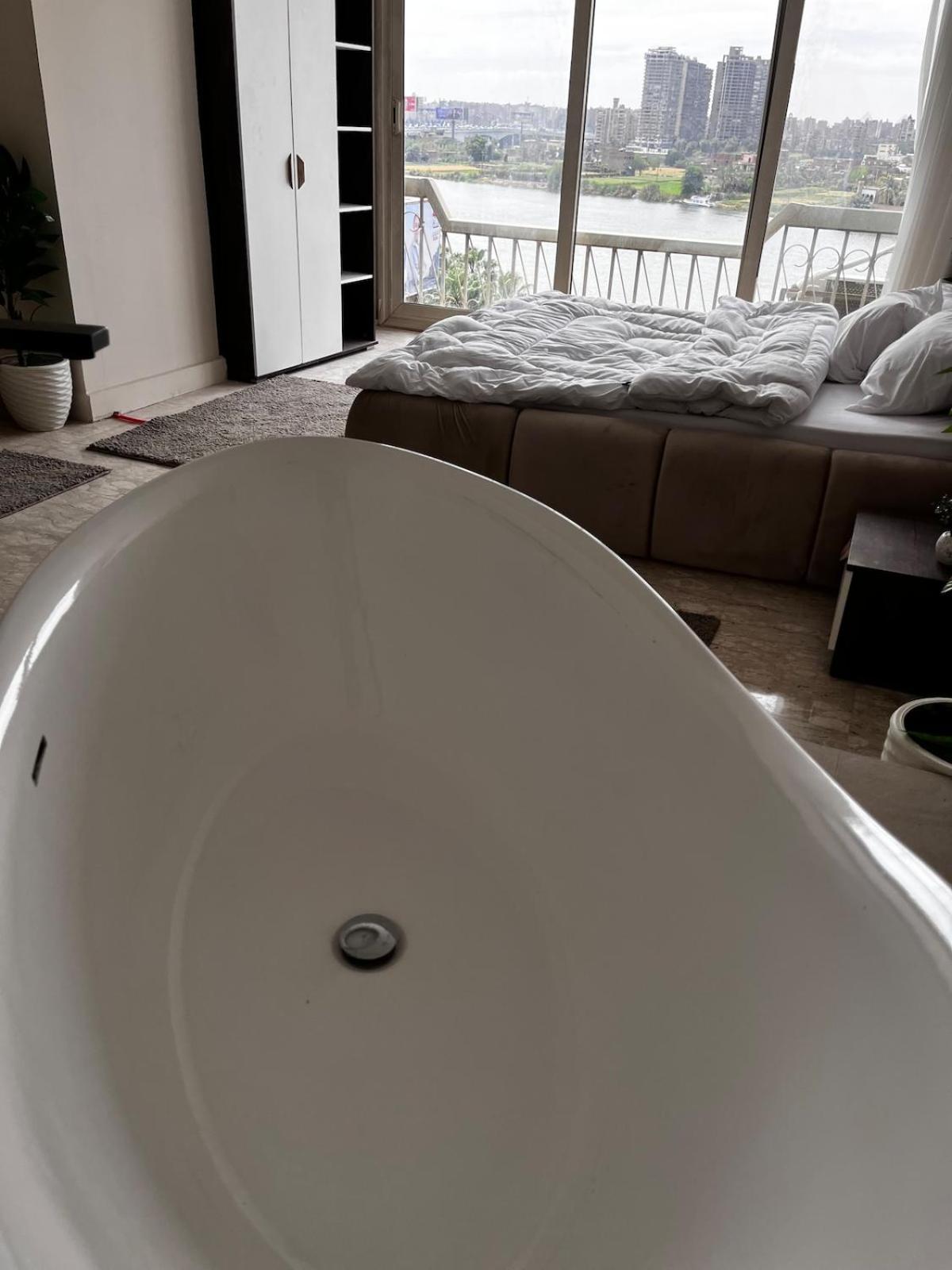 Royal Nile view 4BR