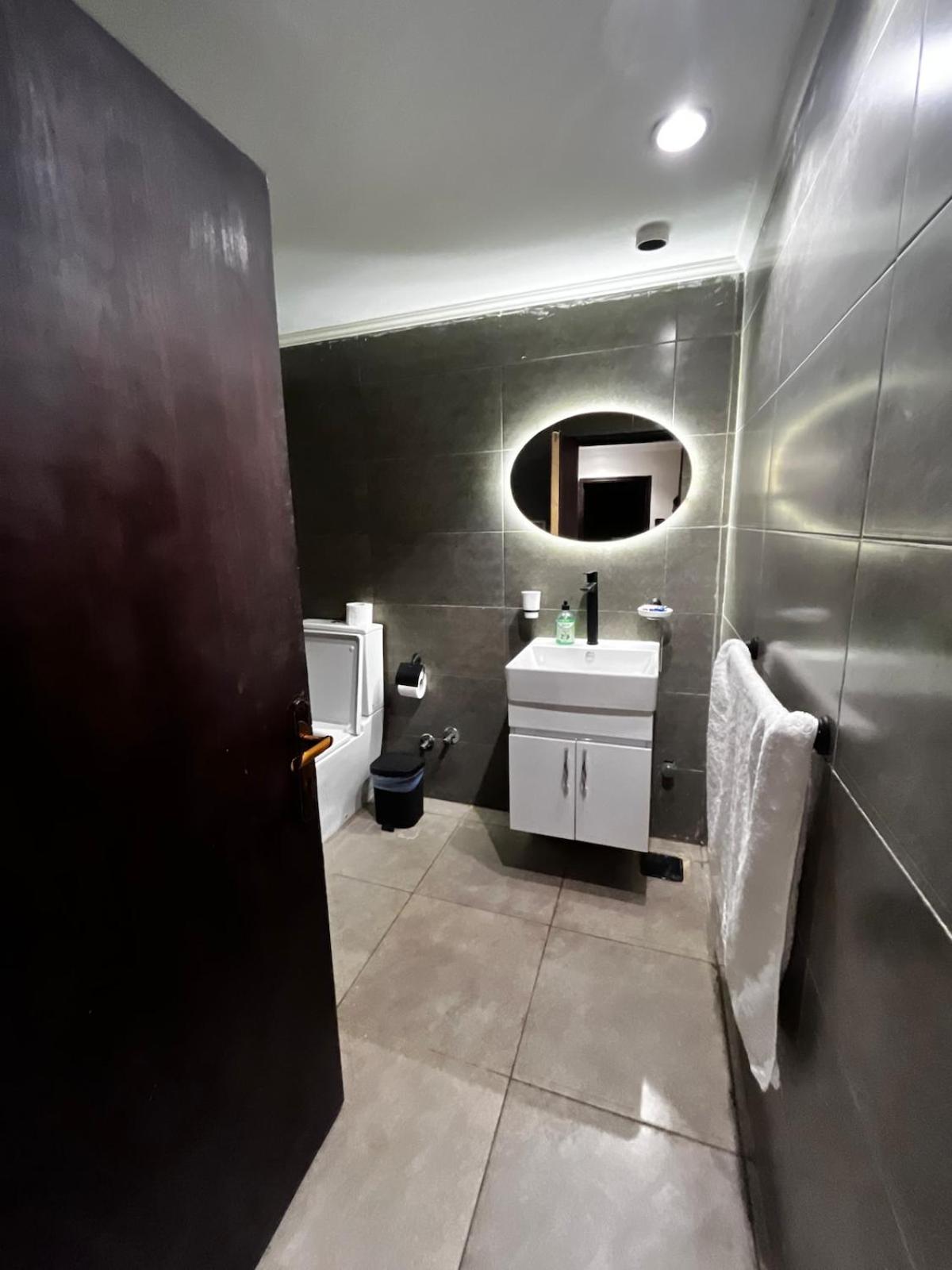 Royal Nile view 4BR