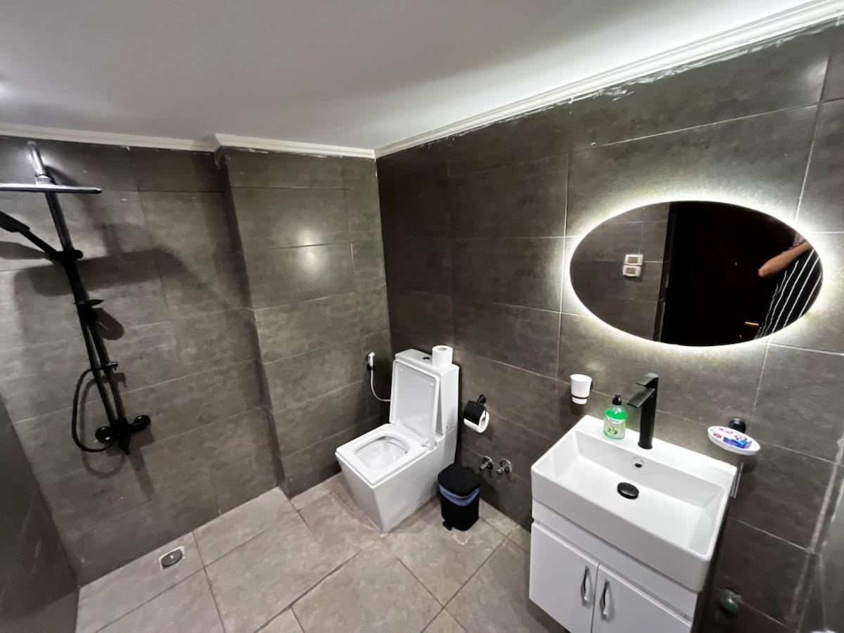 Royal Nile view 4BR