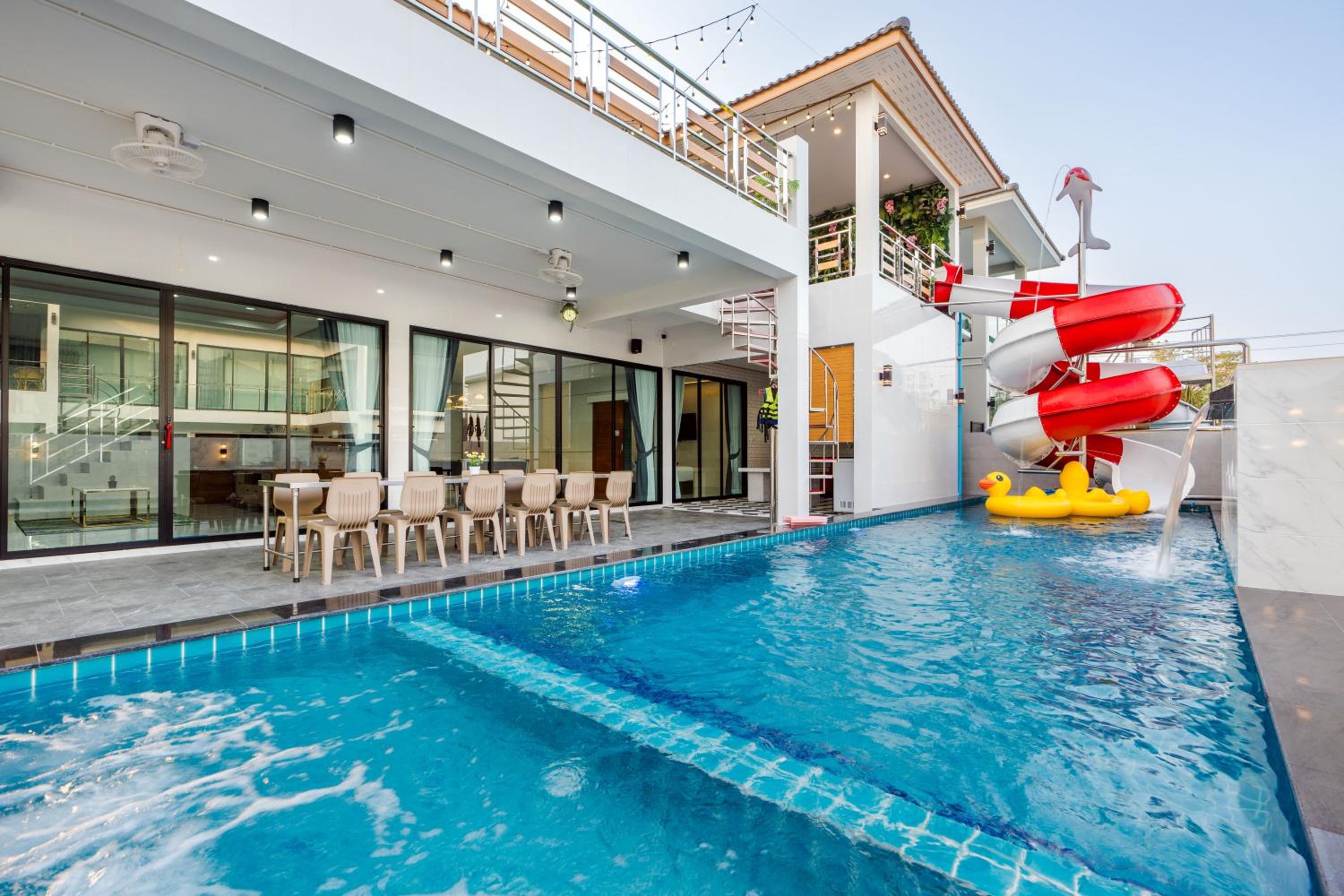 บ้านพัก Blue Club Pool Villa Hua Hin