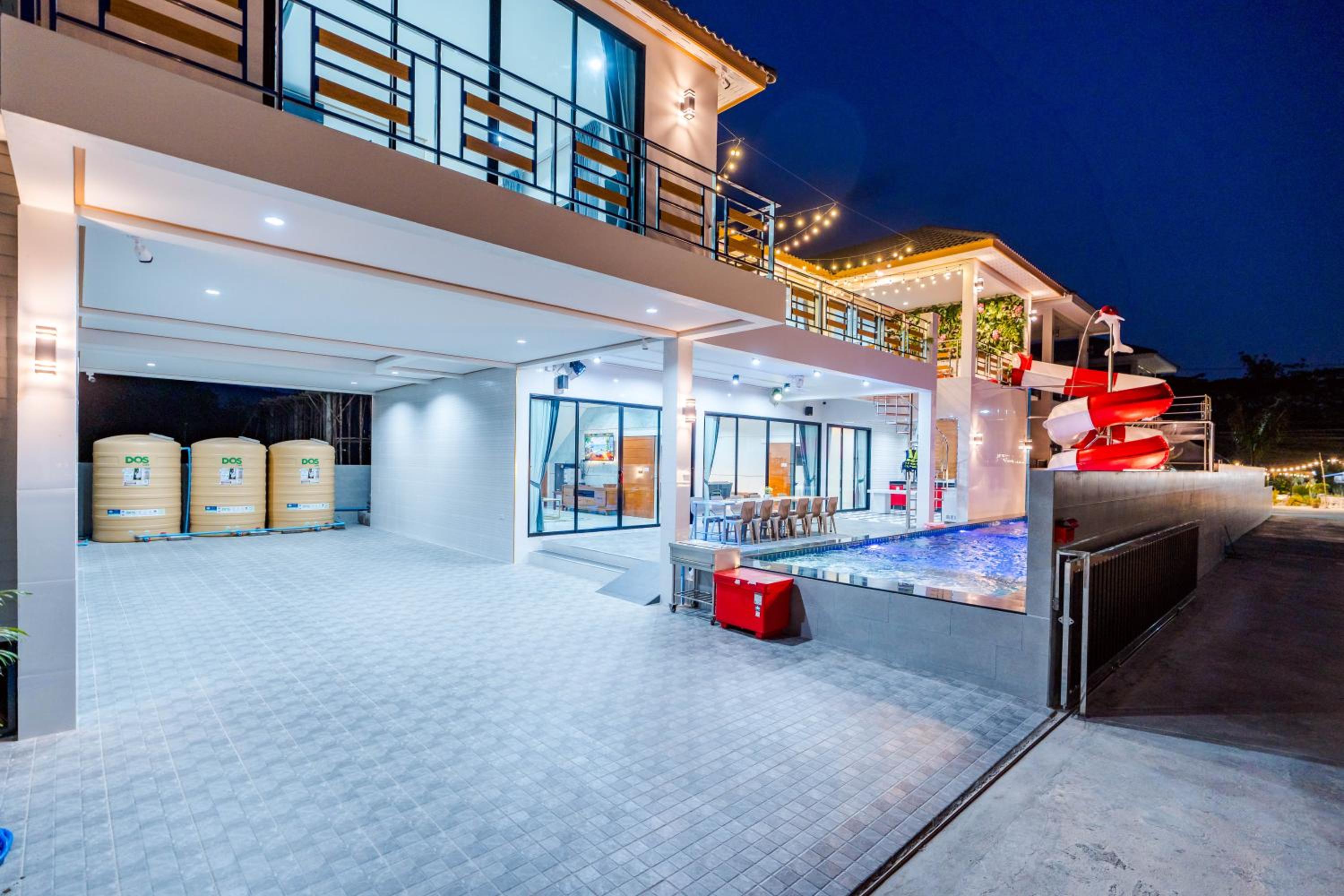 บ้านพัก Blue Club Pool Villa Hua Hin