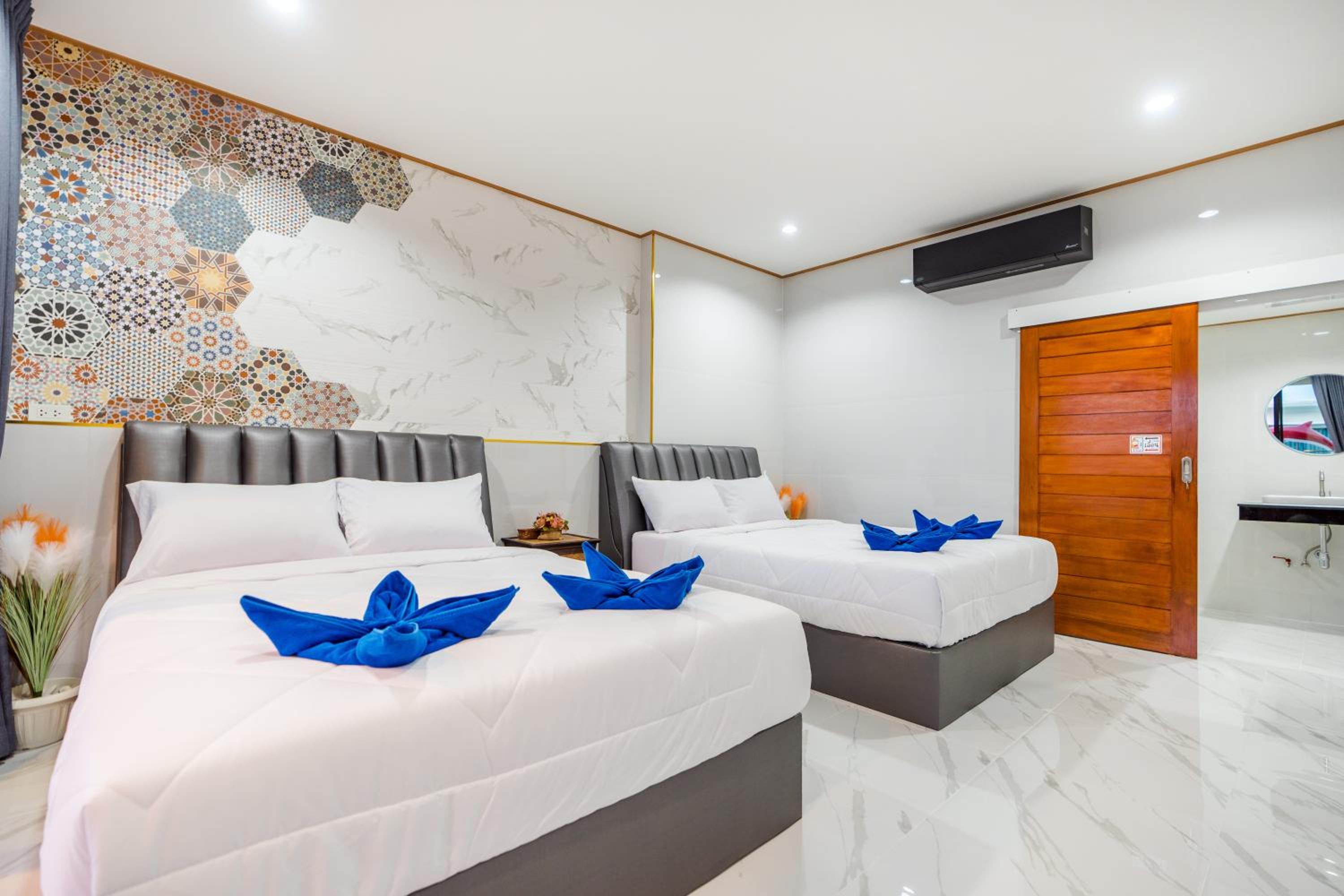 บ้านพัก Blue Club Pool Villa Hua Hin