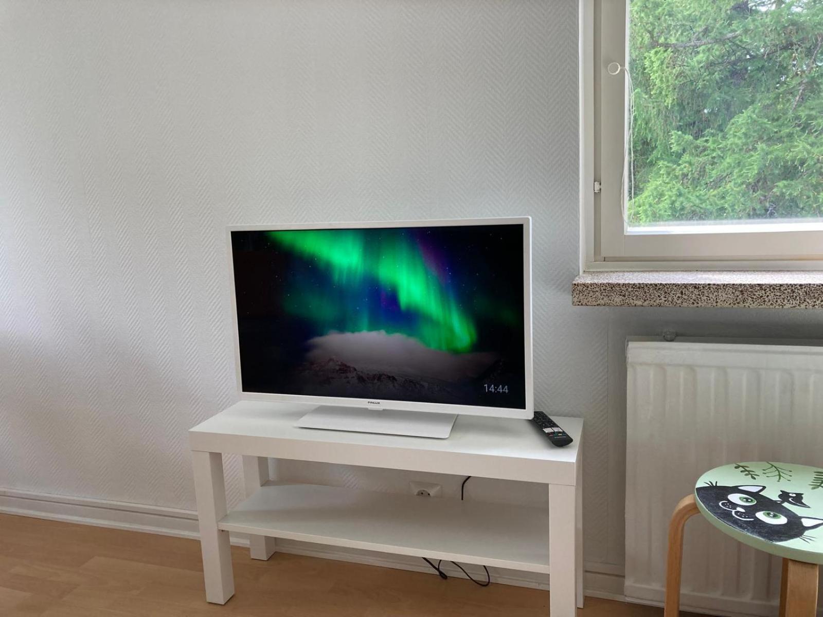 Huippukaksio parvekkeella Linnan lähellä