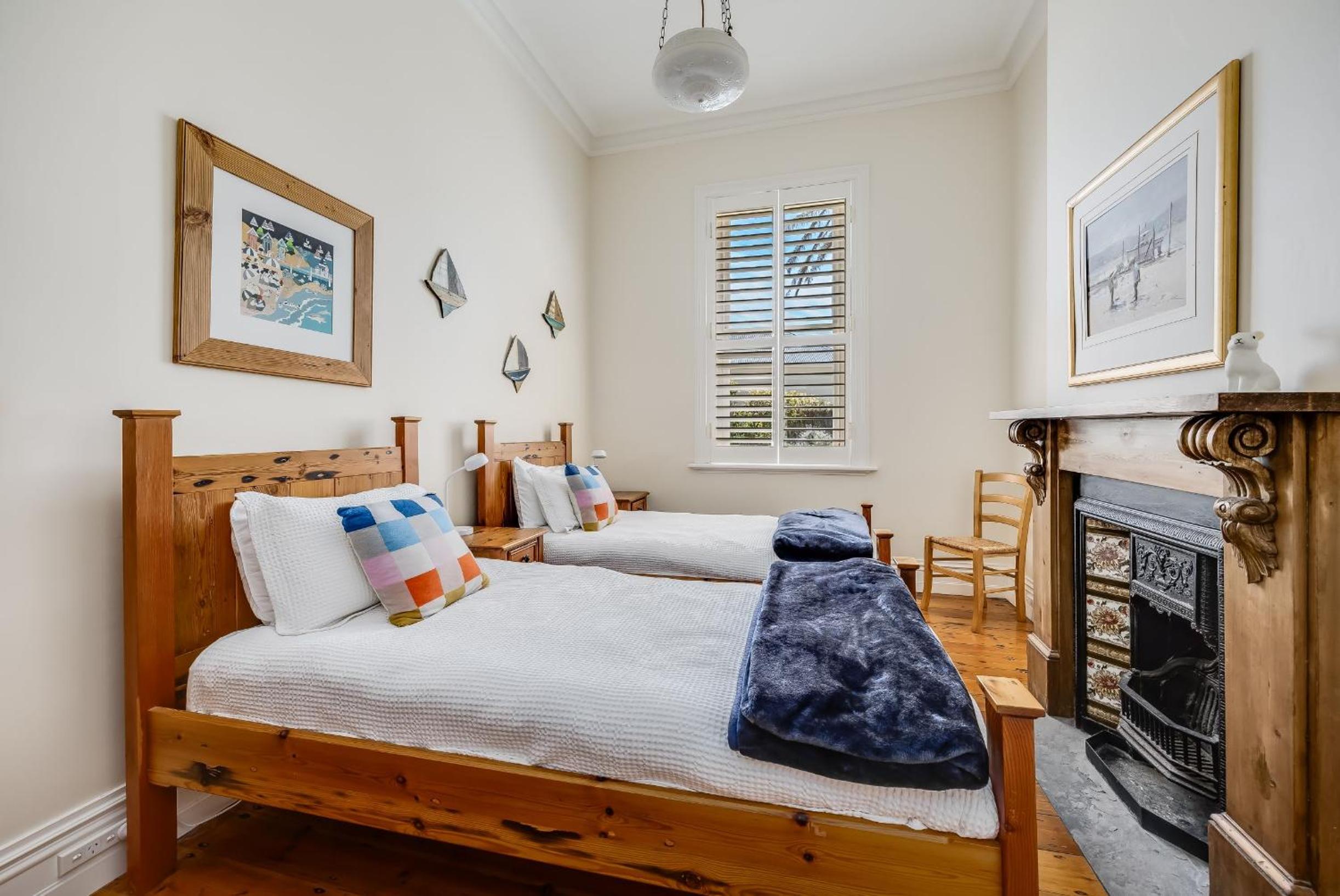 St Helens - Absolute Ocean Frontage - 1 The Strand Port Elliot- Linen Included