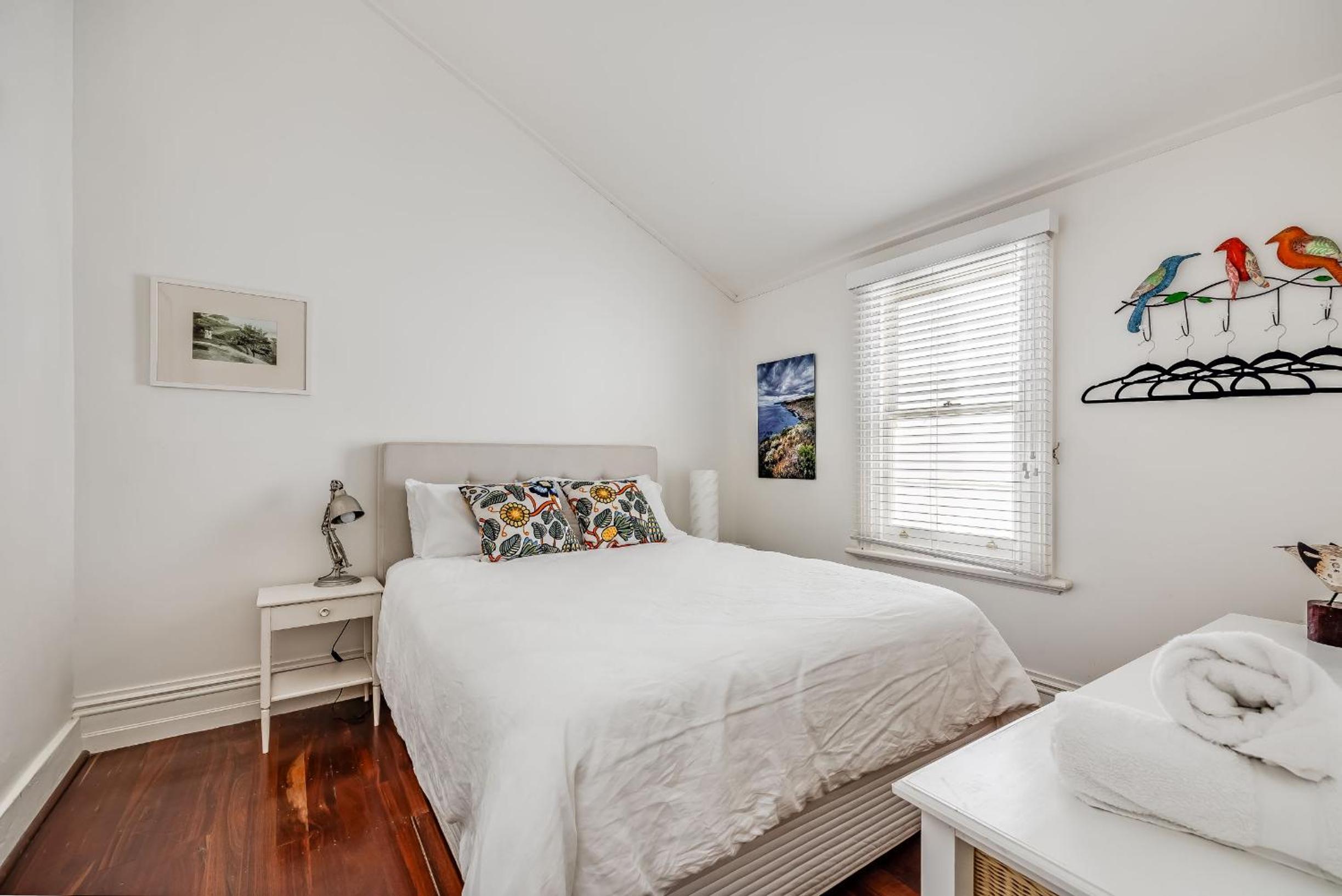 St Helens - Absolute Ocean Frontage - 1 The Strand Port Elliot- Linen Included