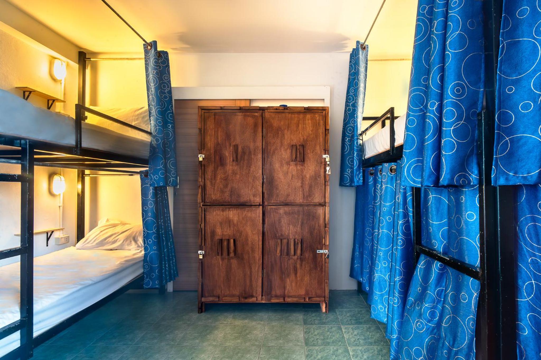 See Sea Backpackers House