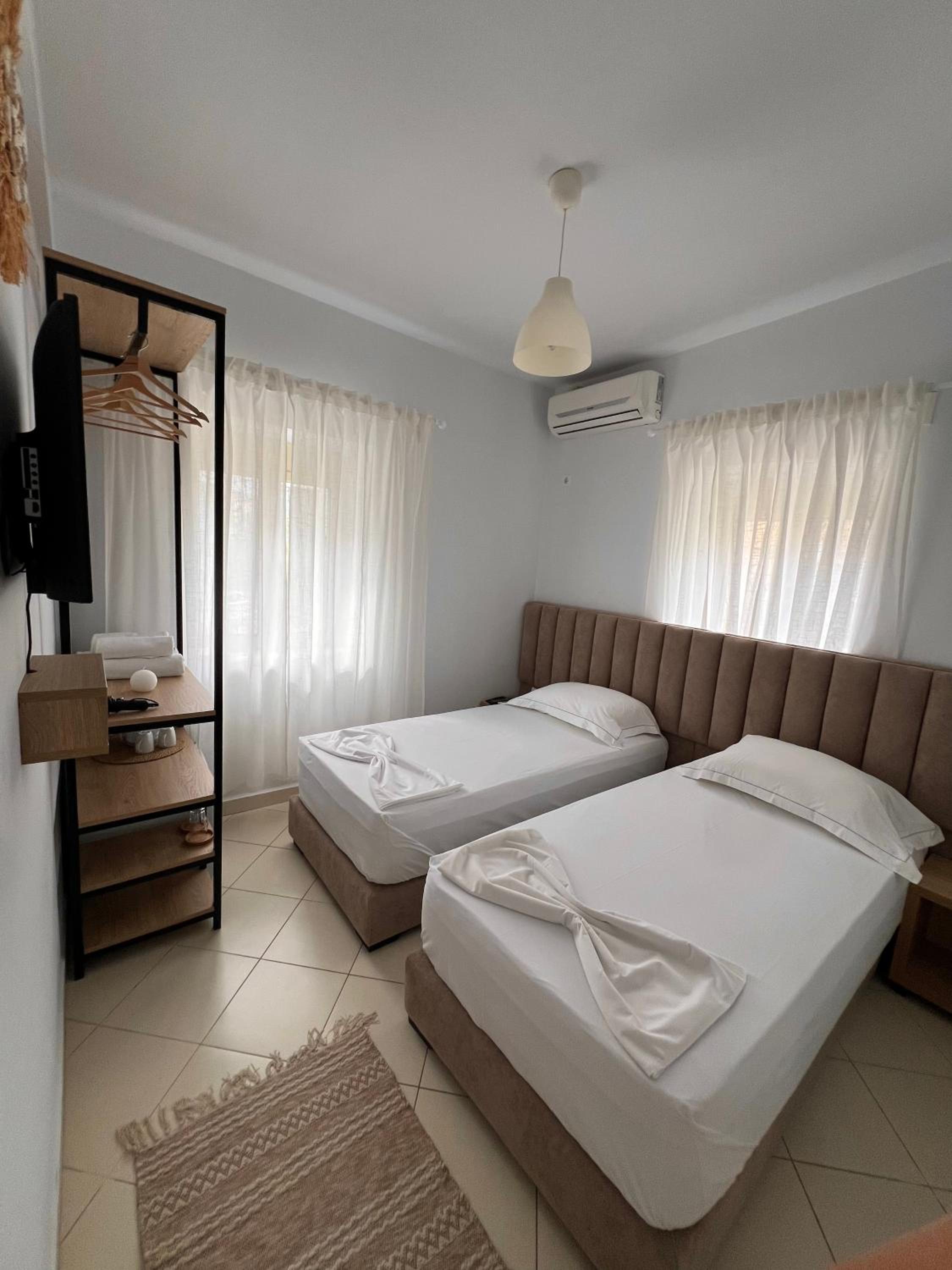Helios Rooms