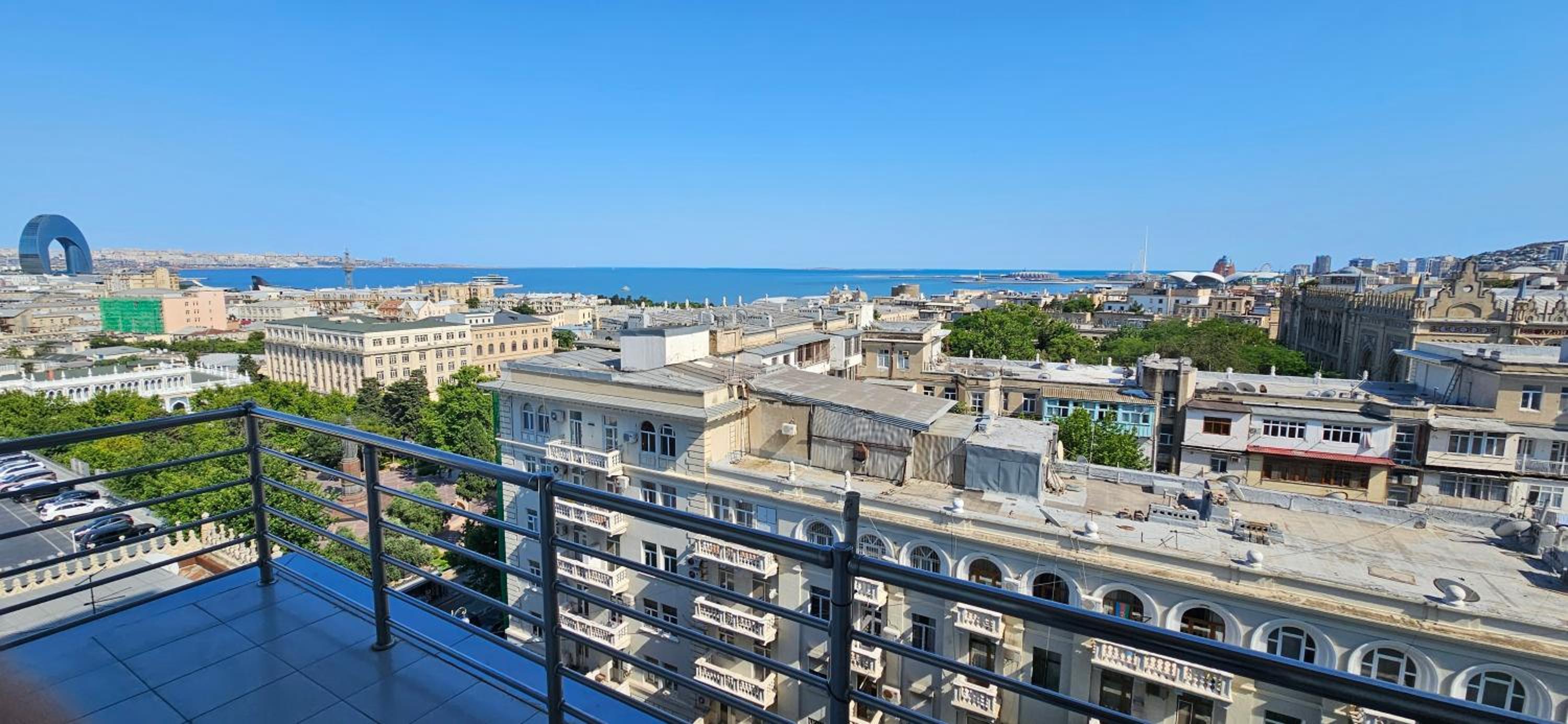 Apartment with sea view