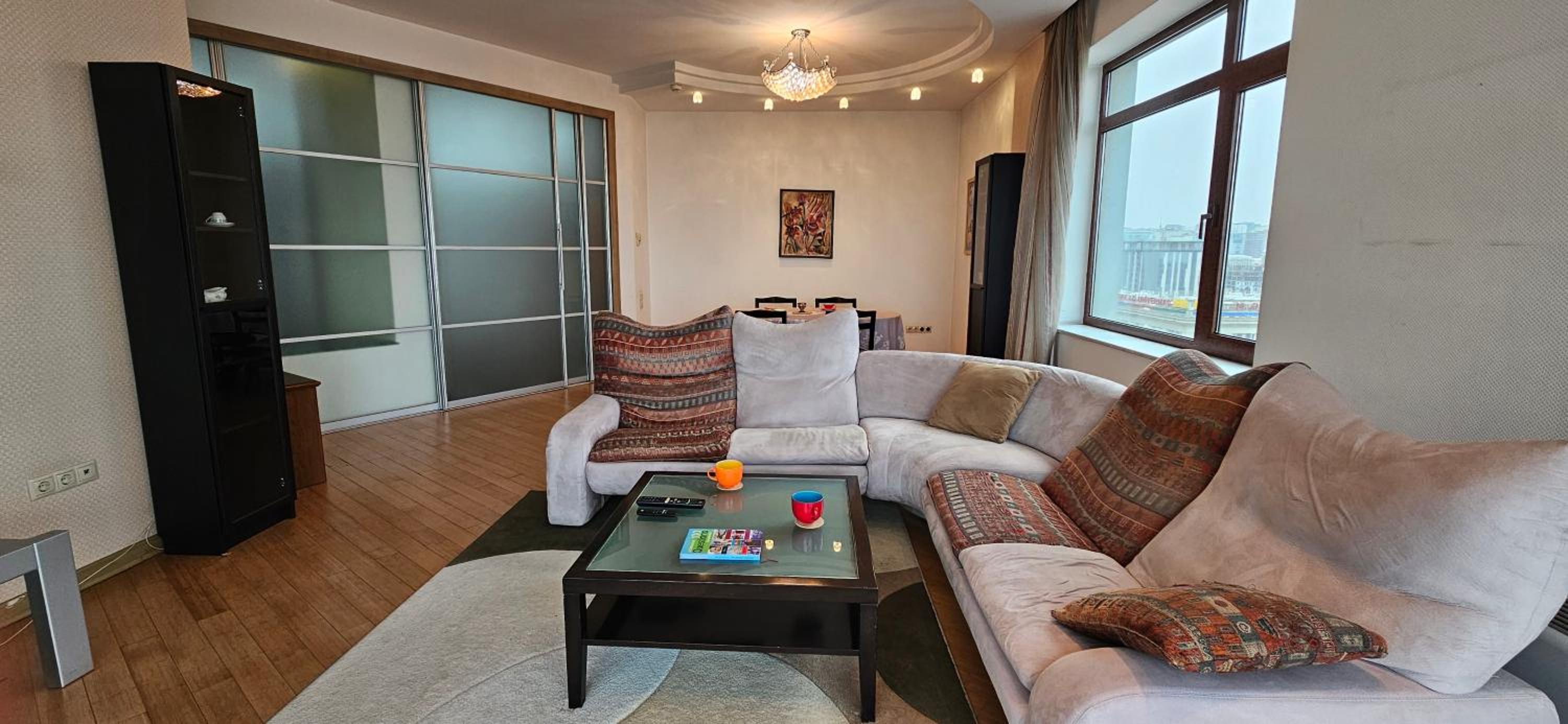 Apartment with sea view