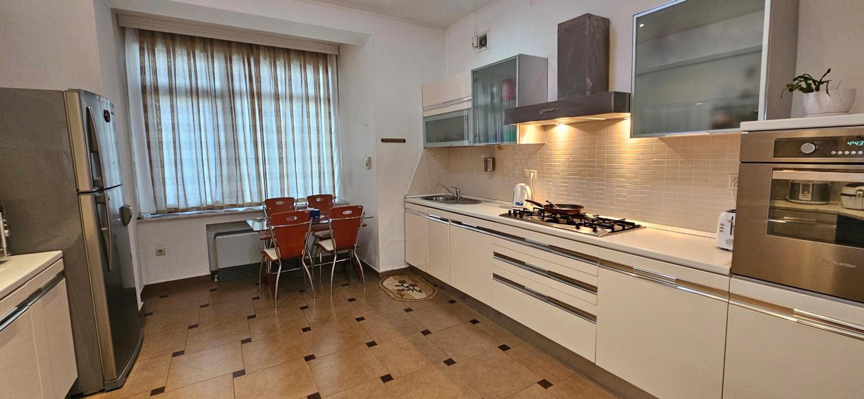 Apartment with sea view
