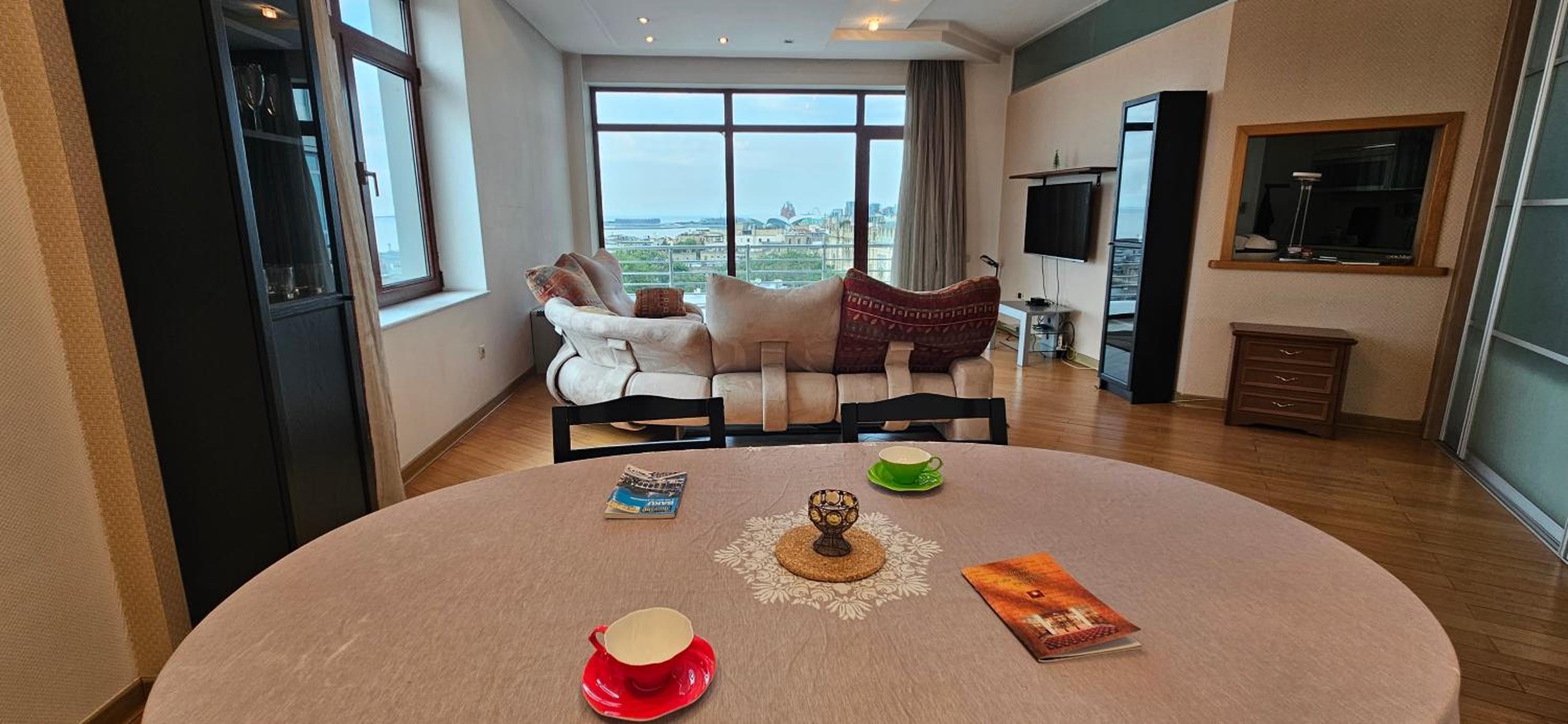 Apartment with sea view