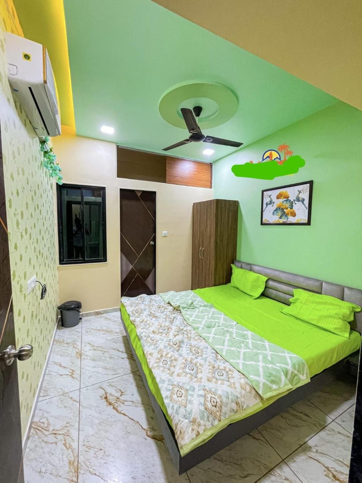 JAI SWAMiNARAYAN DELUX HOMESTAY