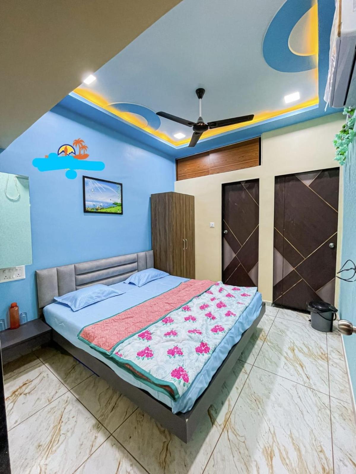 JAI SWAMiNARAYAN DELUX HOMESTAY