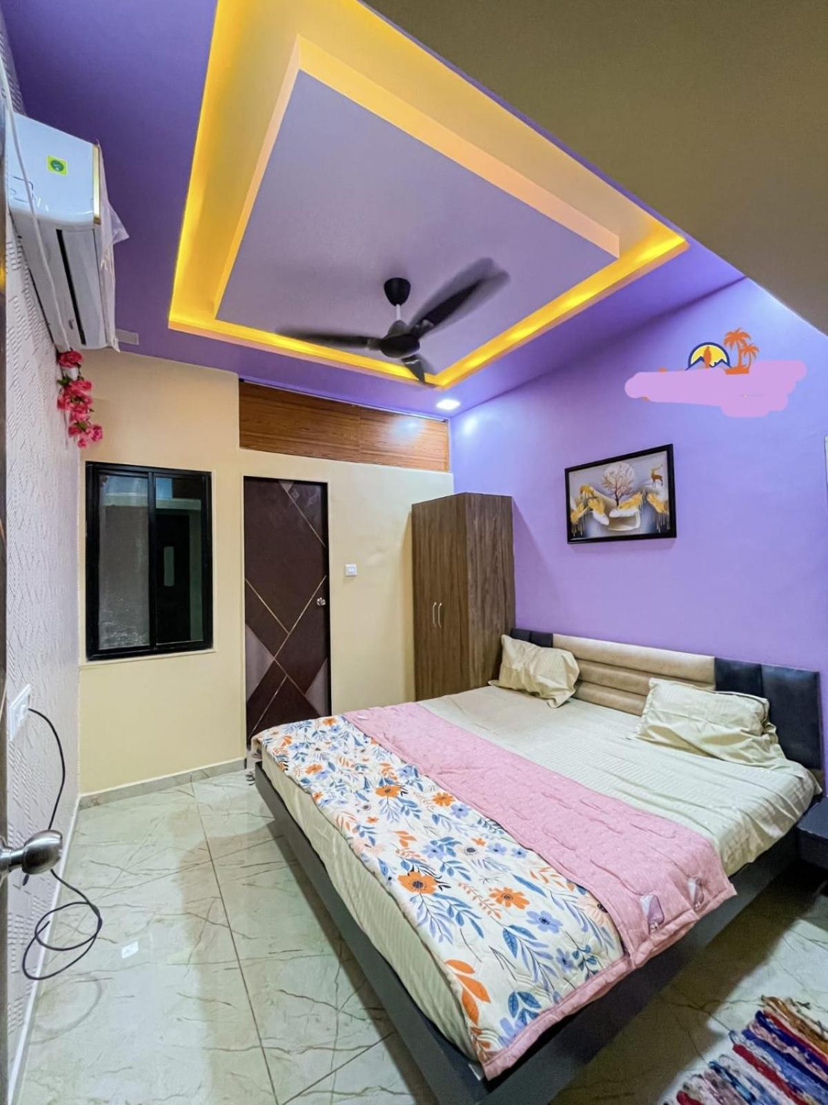 JAI SWAMiNARAYAN DELUX HOMESTAY