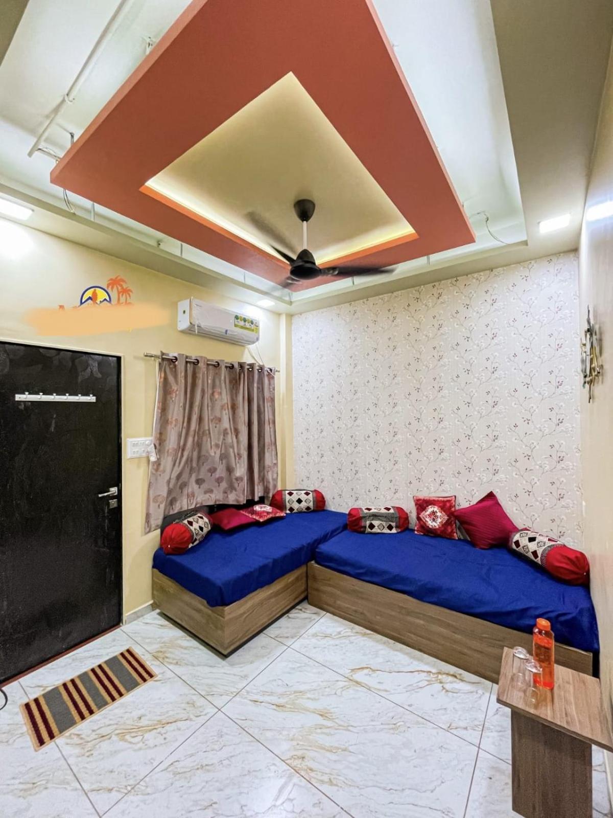 JAI SWAMiNARAYAN DELUX HOMESTAY