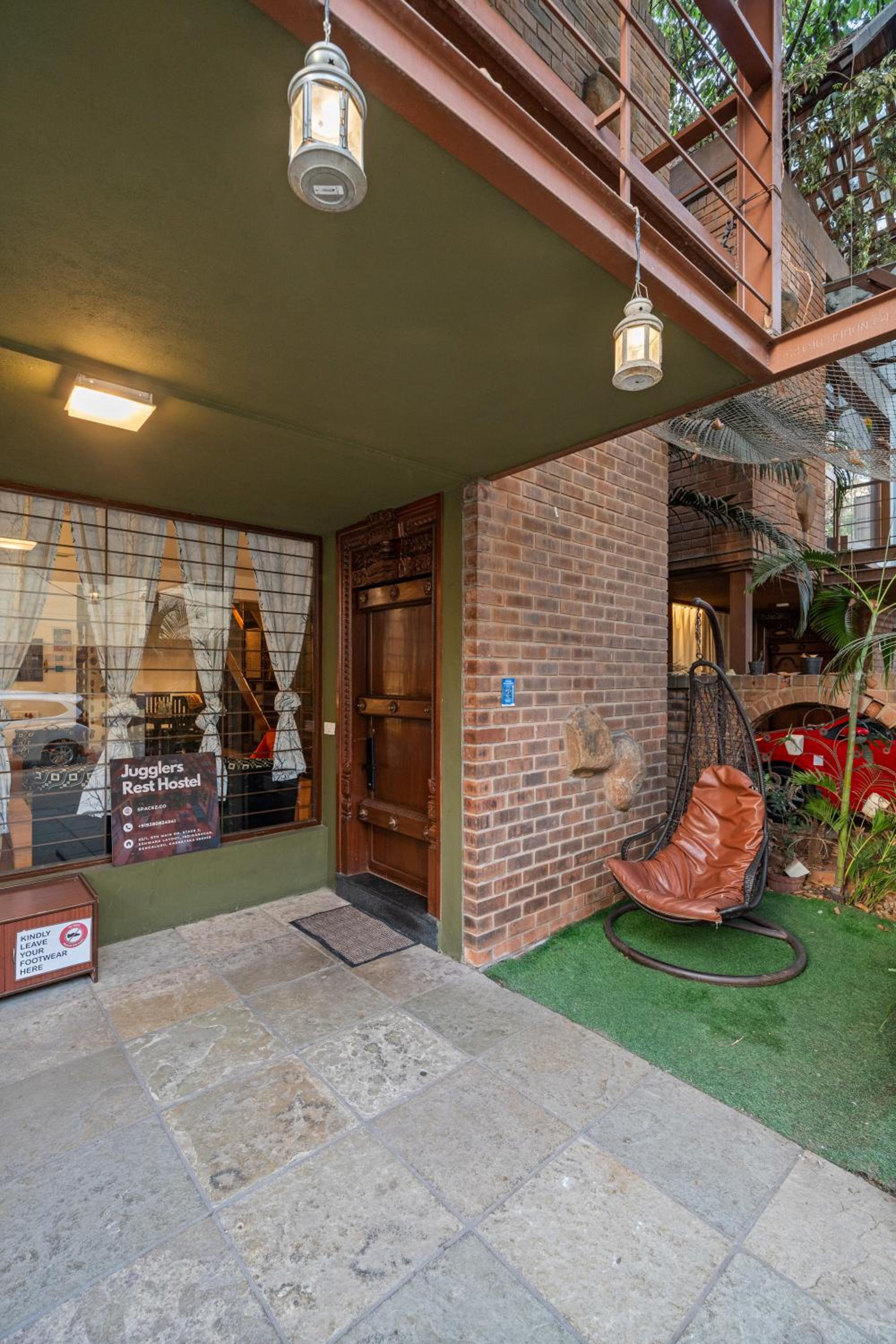 Jugglers Rest Hostel by Spacez view 4